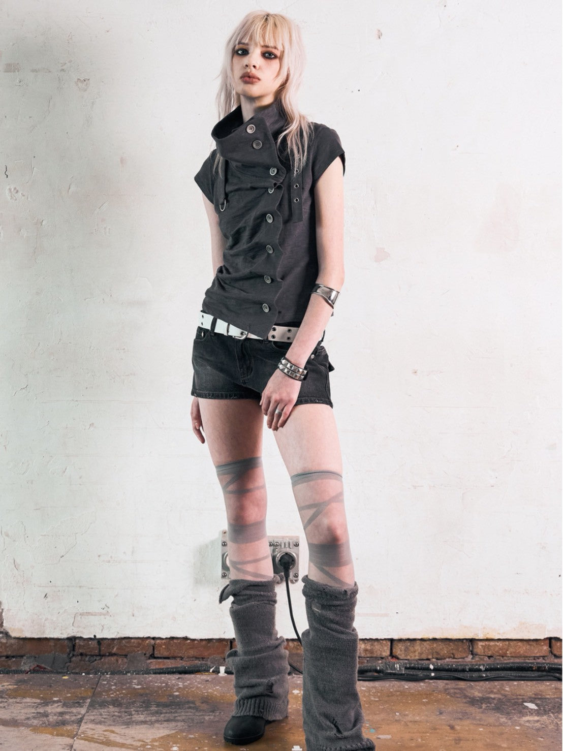 【NOT KNOWING】Drape Button Shirring Top