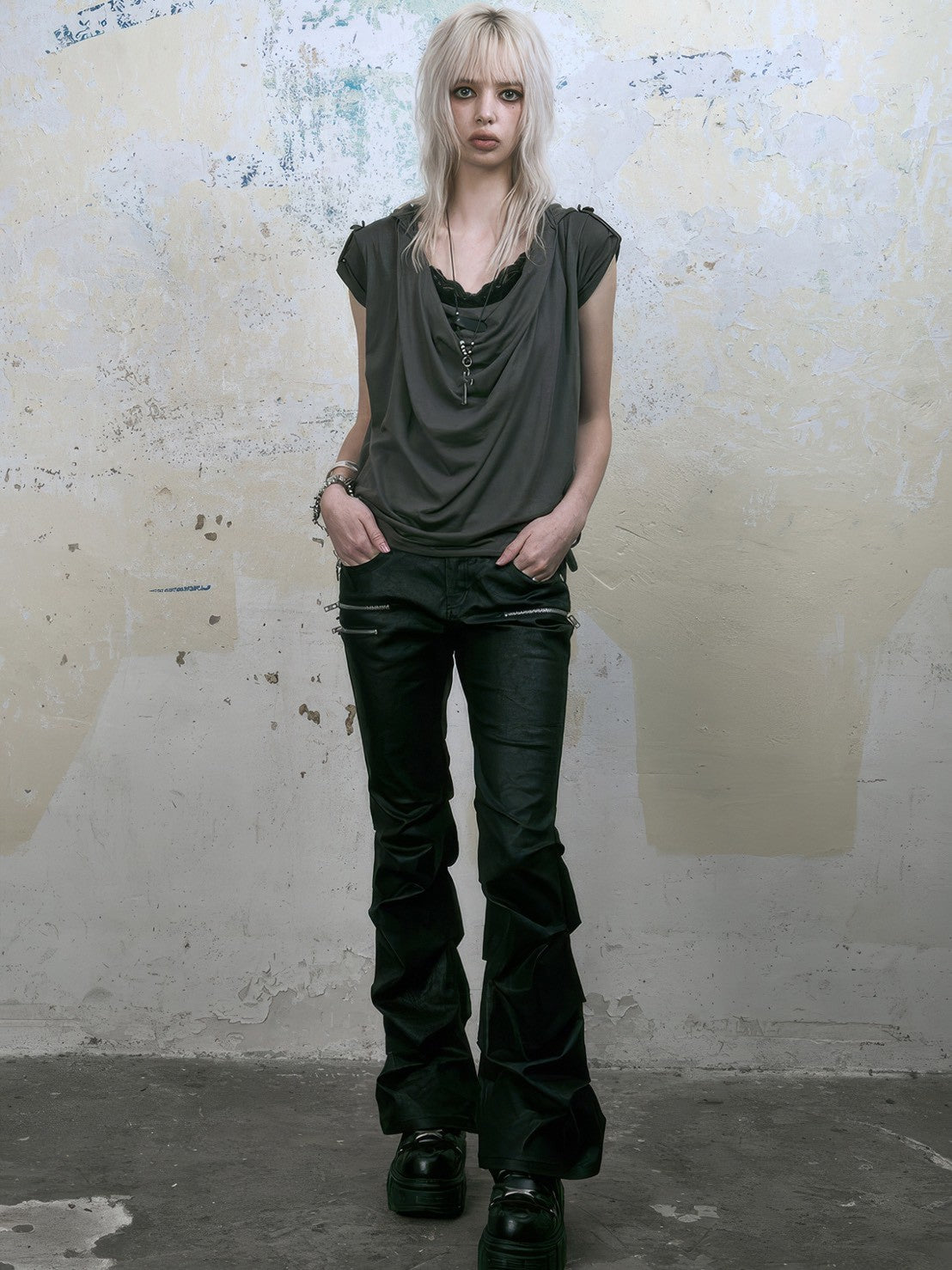 【NOT KNOWING】Mili Drape Half Hoodie