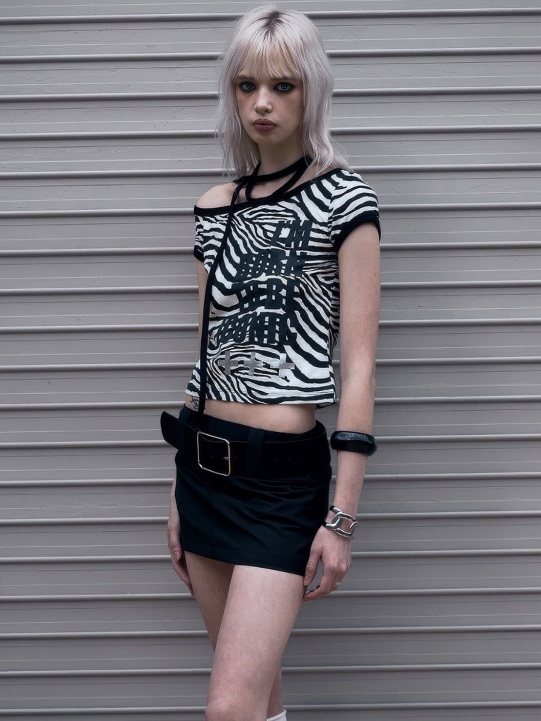 【NOT KNOWING】One Shoulder Ringer Top