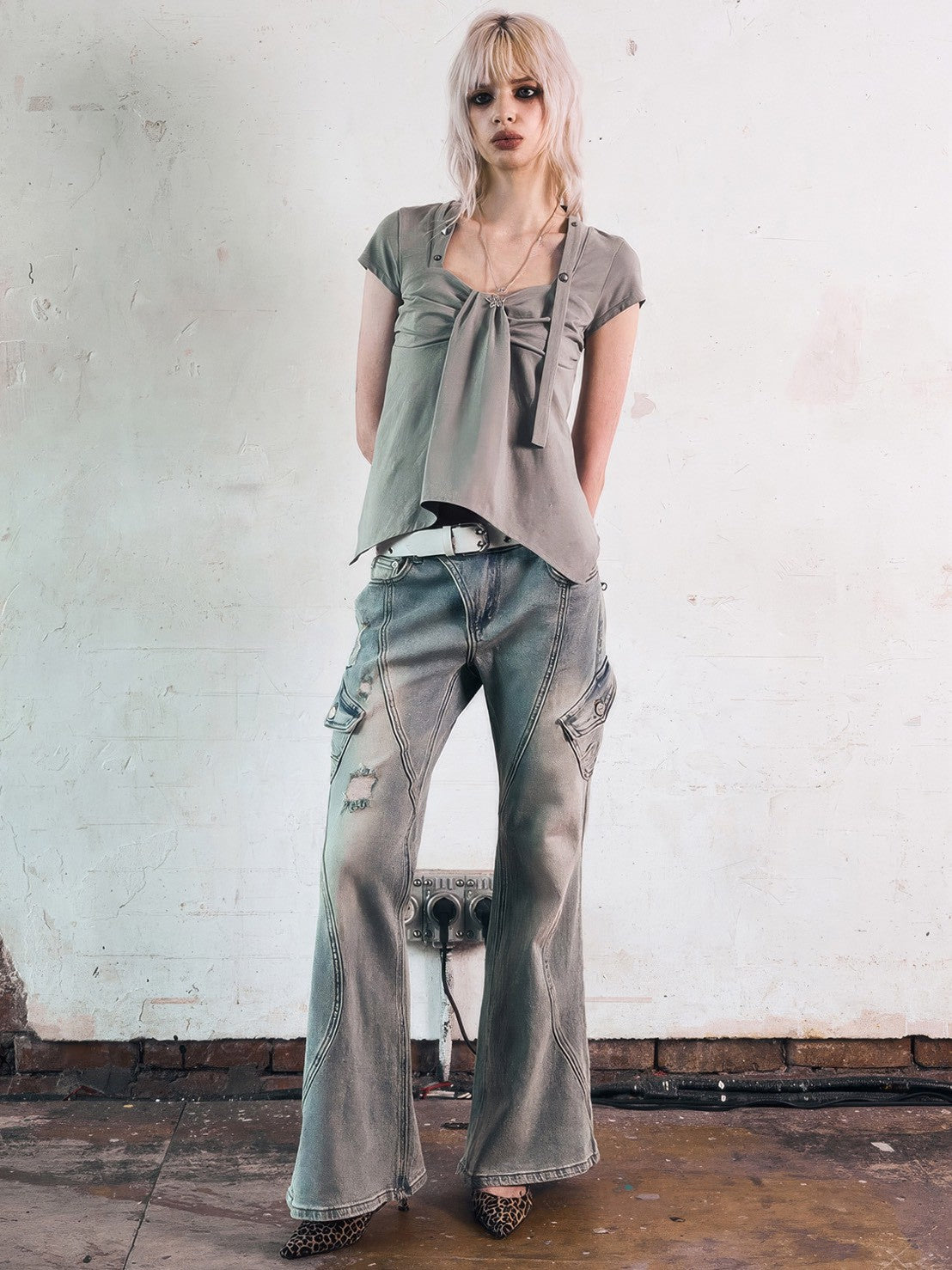【NOT KNOWING】Ribbon Drape Stud Top