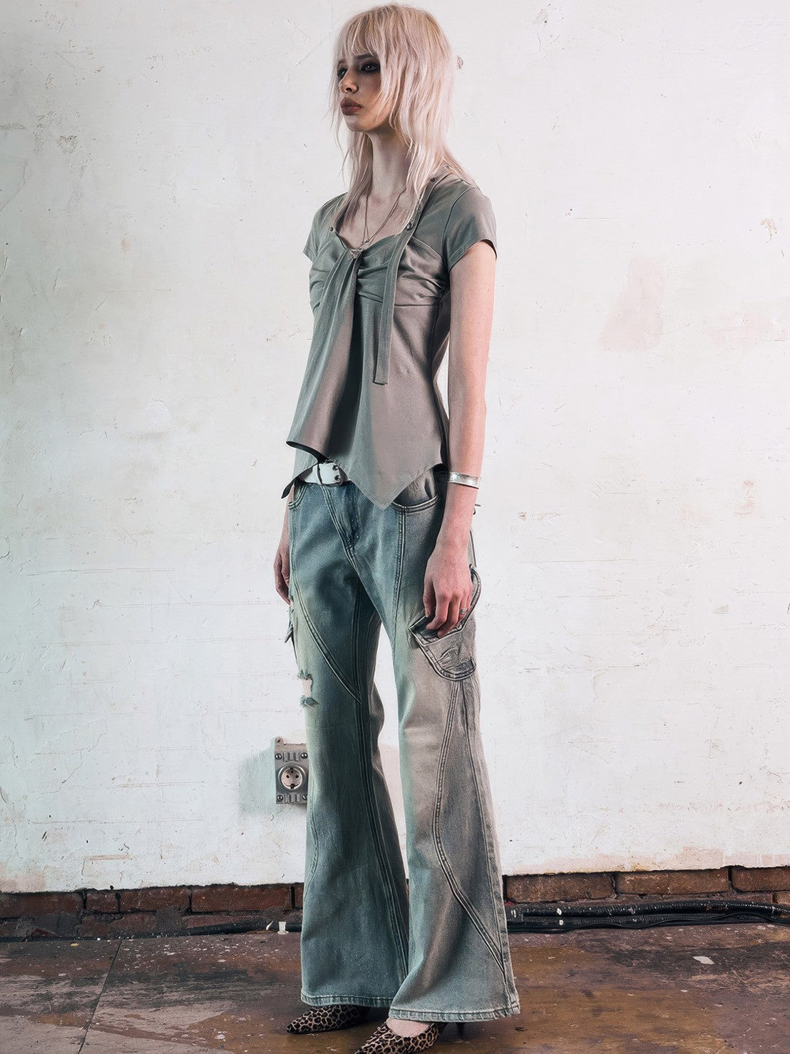 【NOT KNOWING】Ribbon Drape Stud Top