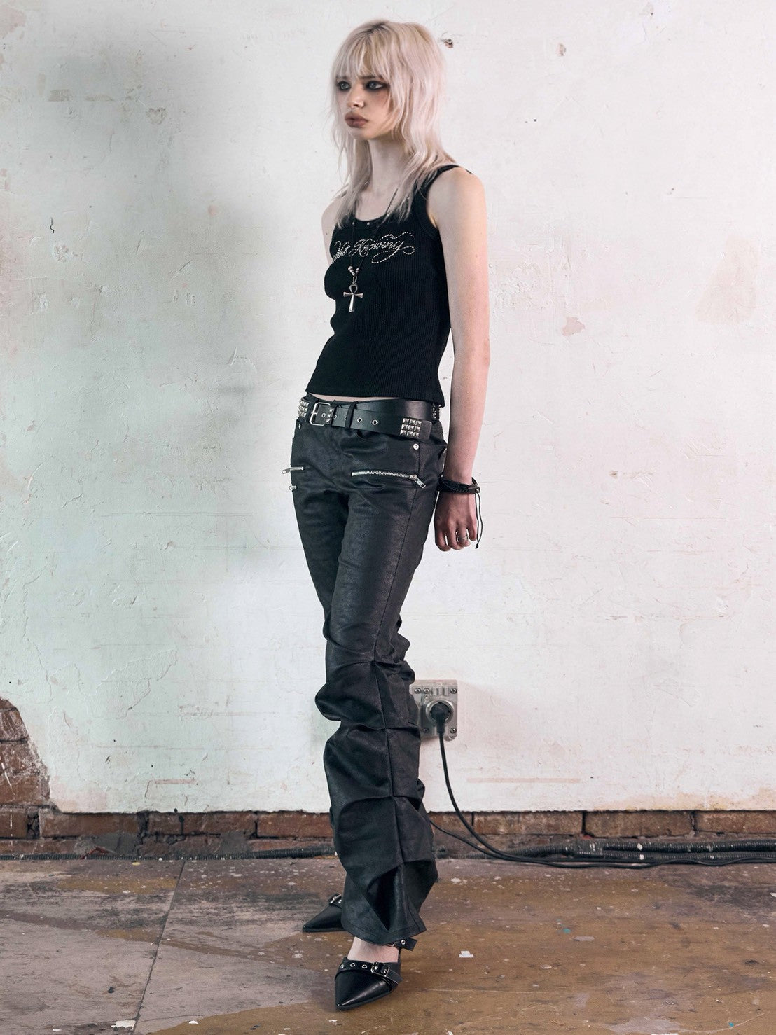【NOT KNOWING】Hotfix Ribbed Tank Top