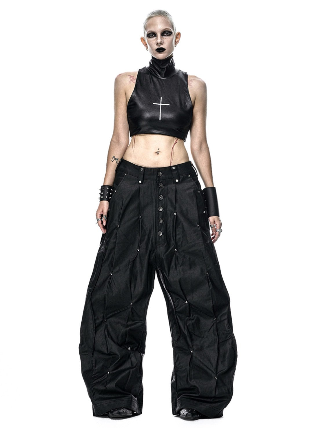 【RICH】MULTI RIVET WAXED WIDE PANTS