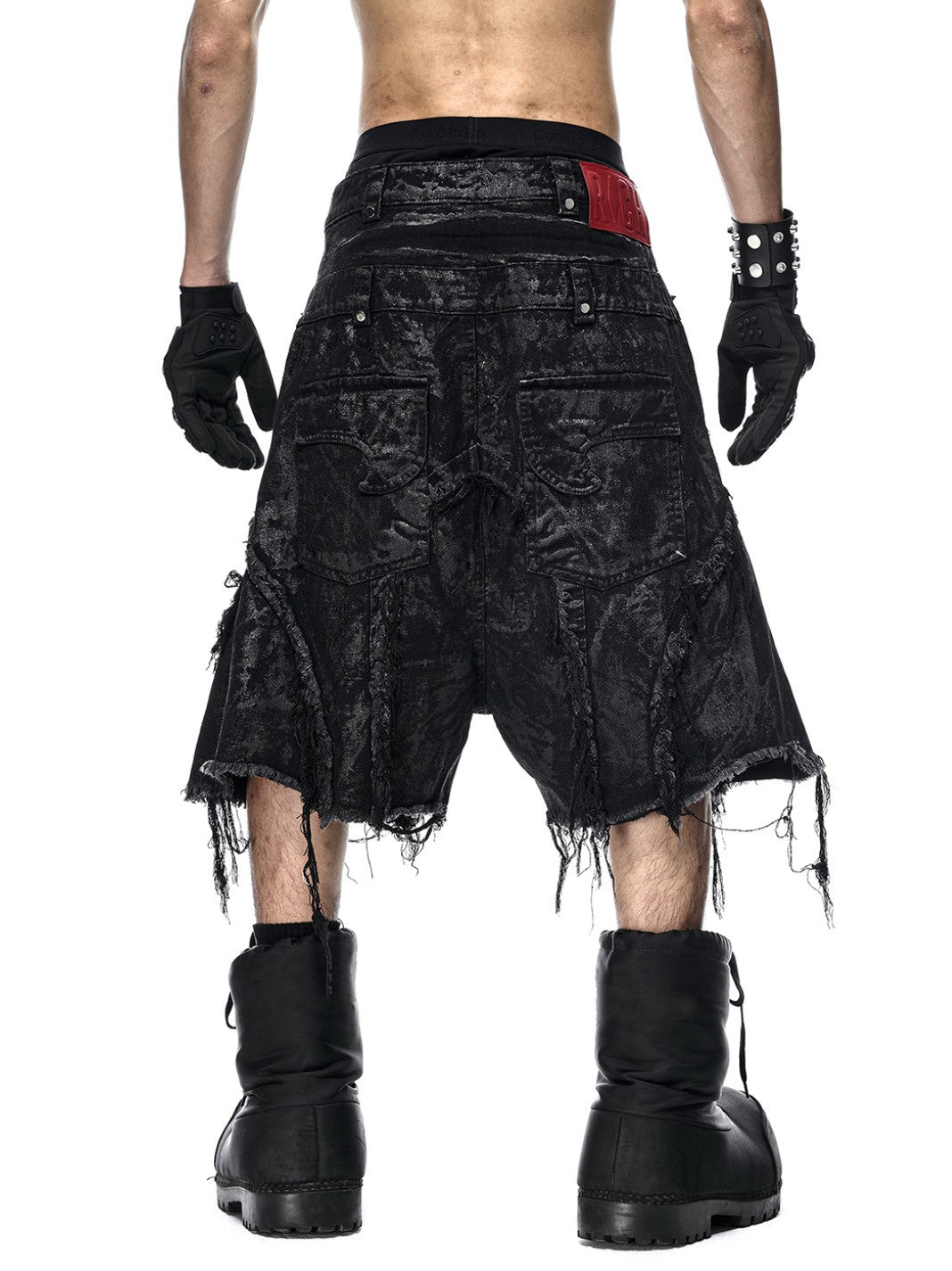 【RICH】VAMP BLACK WAXED SHORT