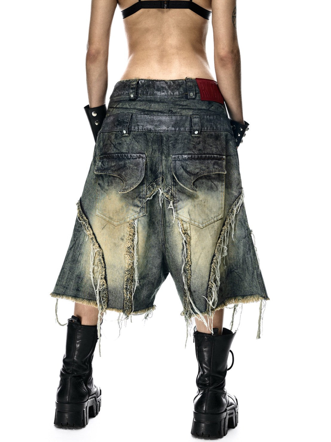 【RICH】VAMP DIRT WASHED SHORT