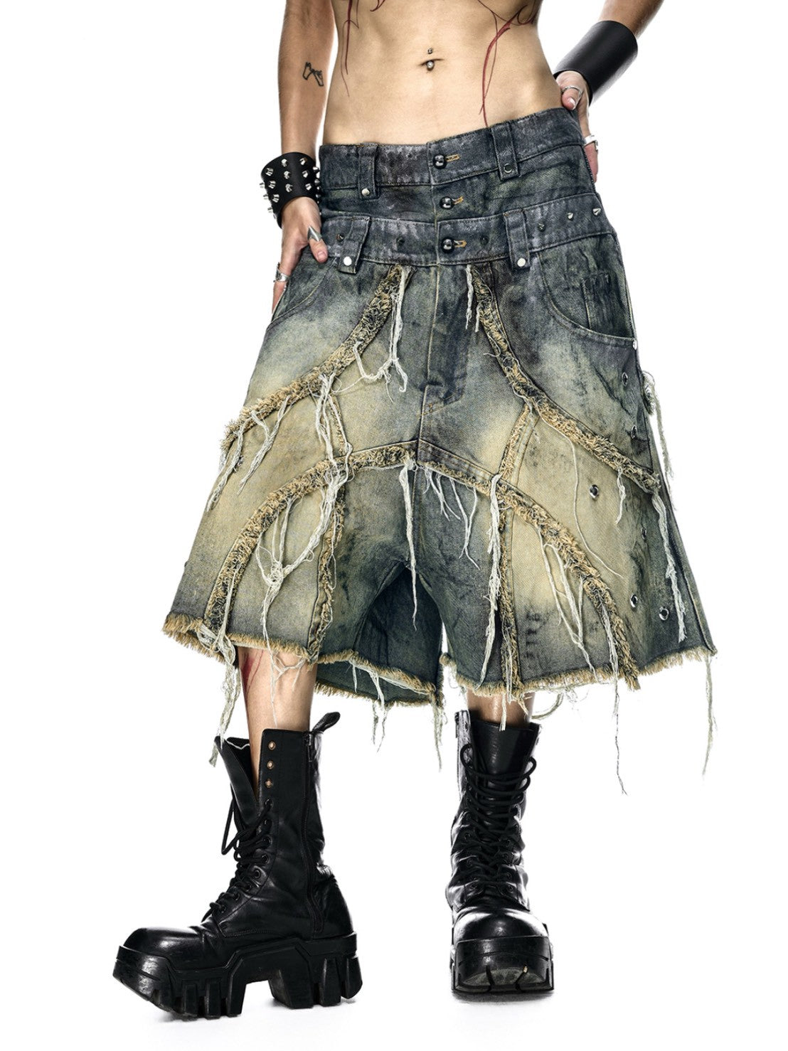 【RICH】VAMP DIRT WASHED SHORT