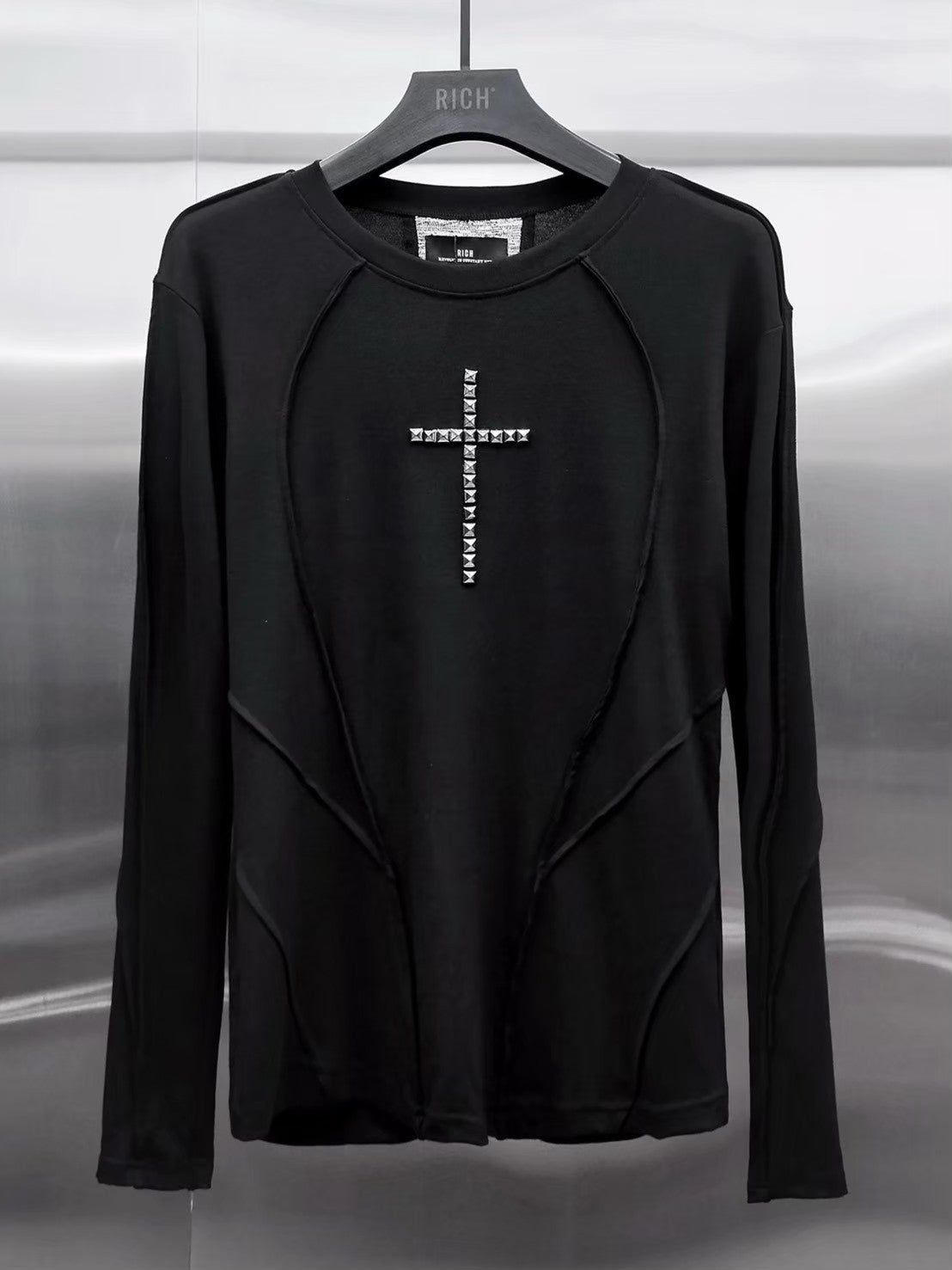 【RICH】Riveted Cross Slim Longsleeve