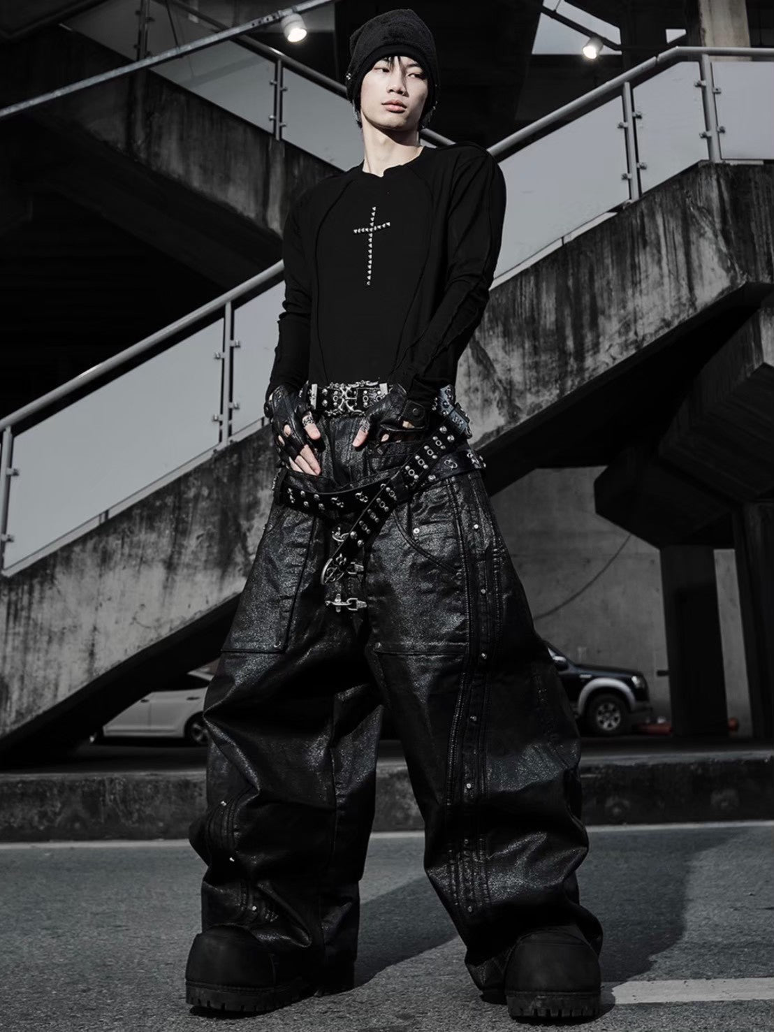 【RICH】Riveted Cross Slim Longsleeve