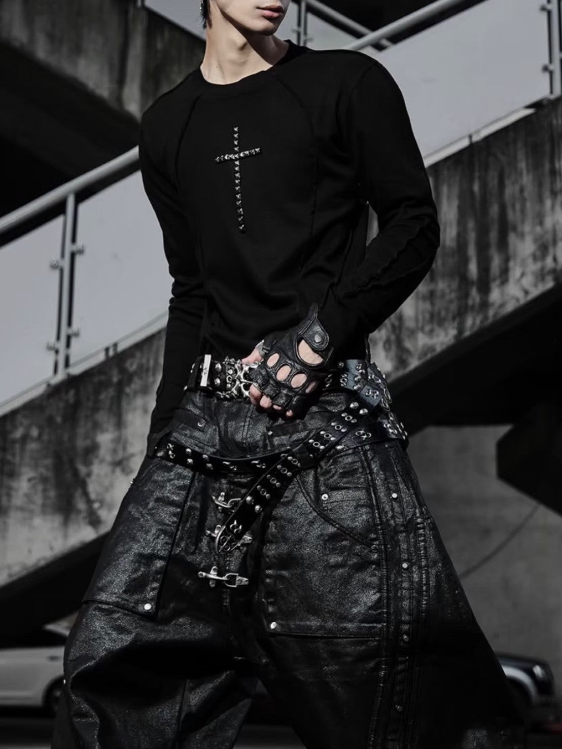 【RICH】Riveted Cross Slim Longsleeve