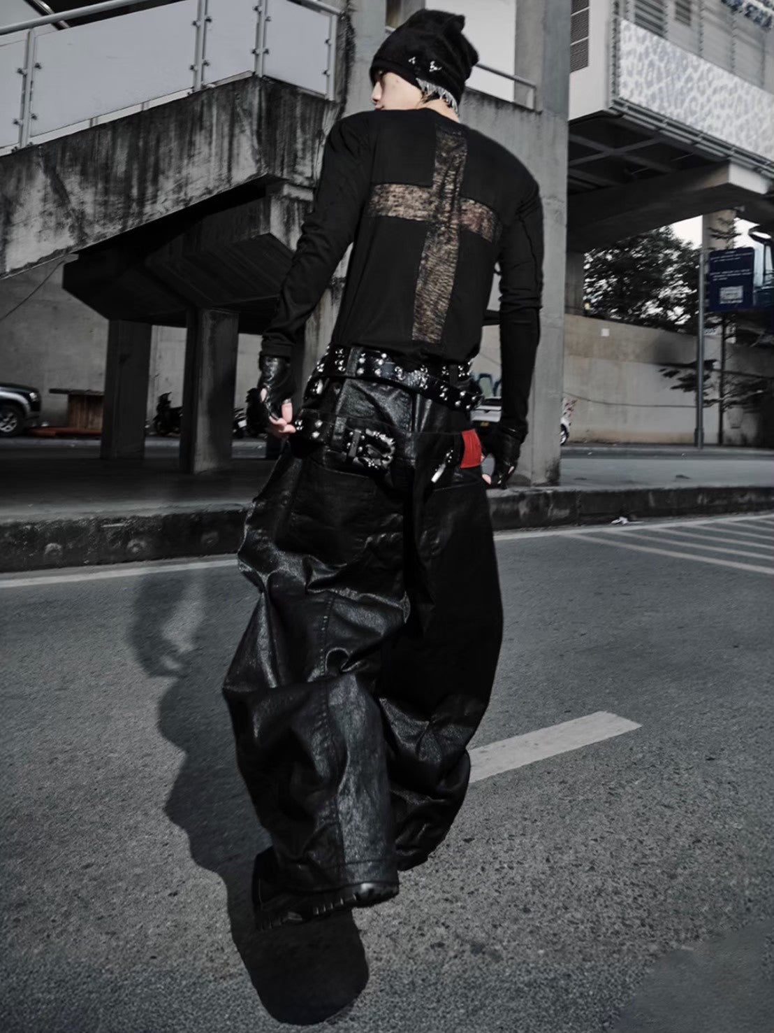 【RICH】Riveted Cross Slim Longsleeve