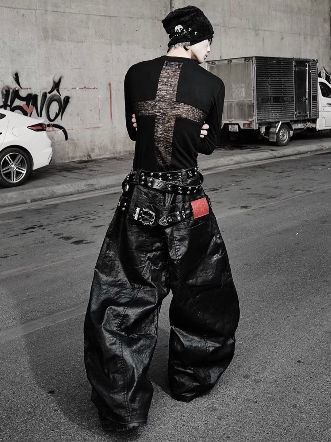 【RICH】Riveted Cross Slim Longsleeve