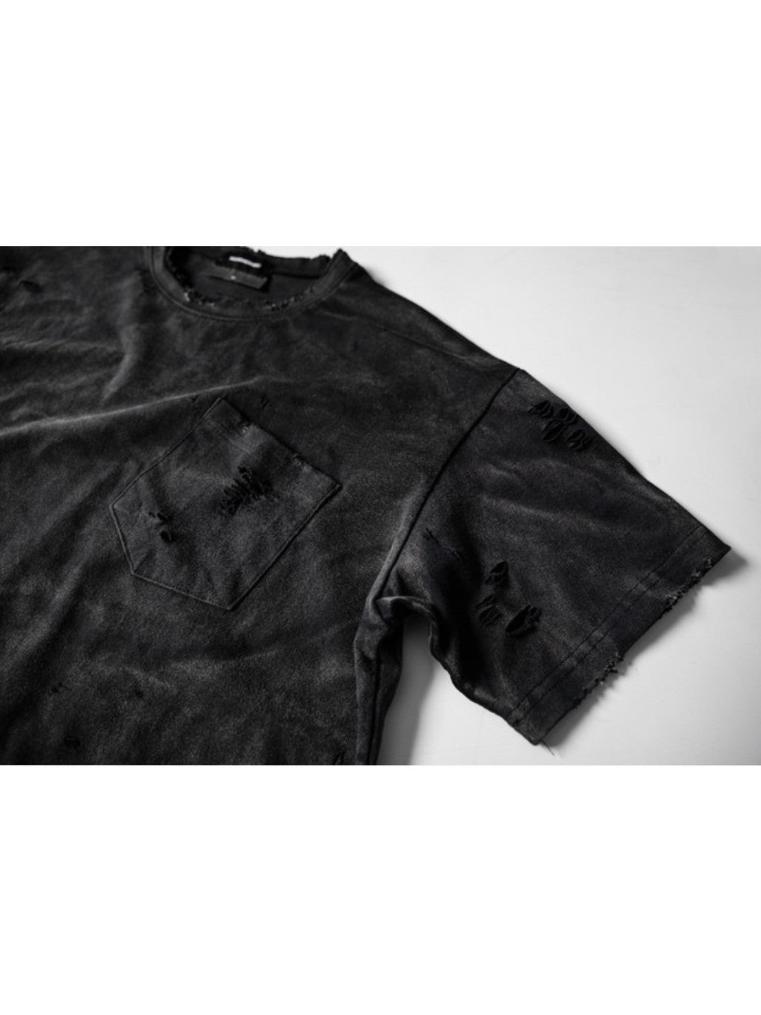 【roaringrad】Washed Destroyed T-shirt