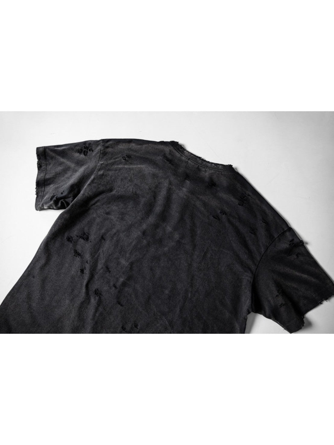 【roaringrad】Washed Destroyed T-shirt