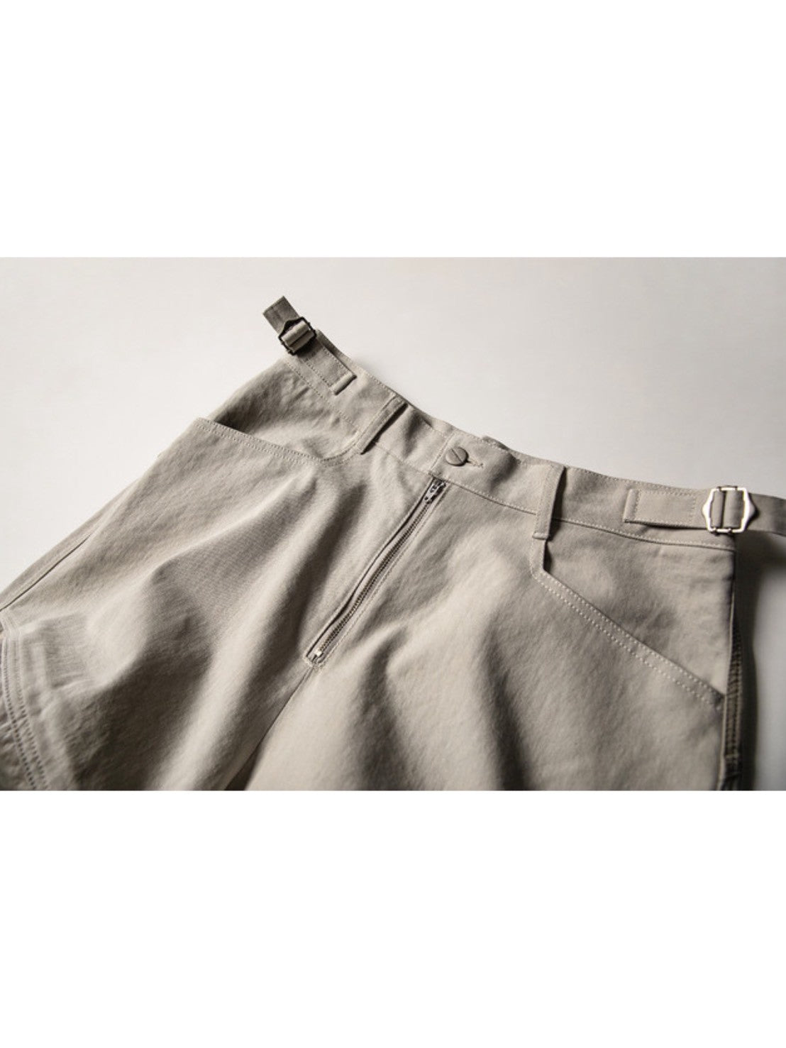 【roaringrad】Layered knee Bermuda Pants