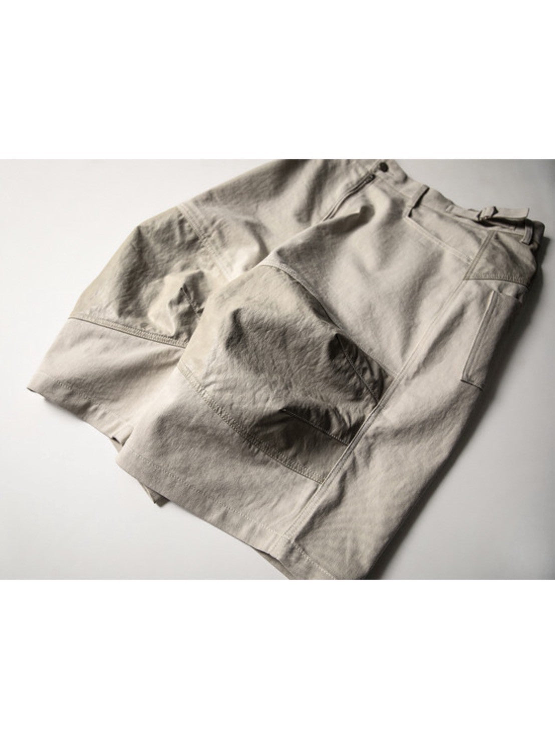 【roaringrad】Layered knee Bermuda Pants
