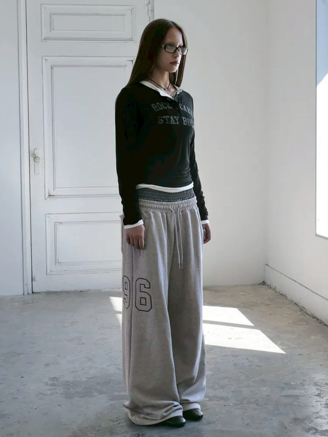 【ROCK CAKE】Classic Henly Neck Top