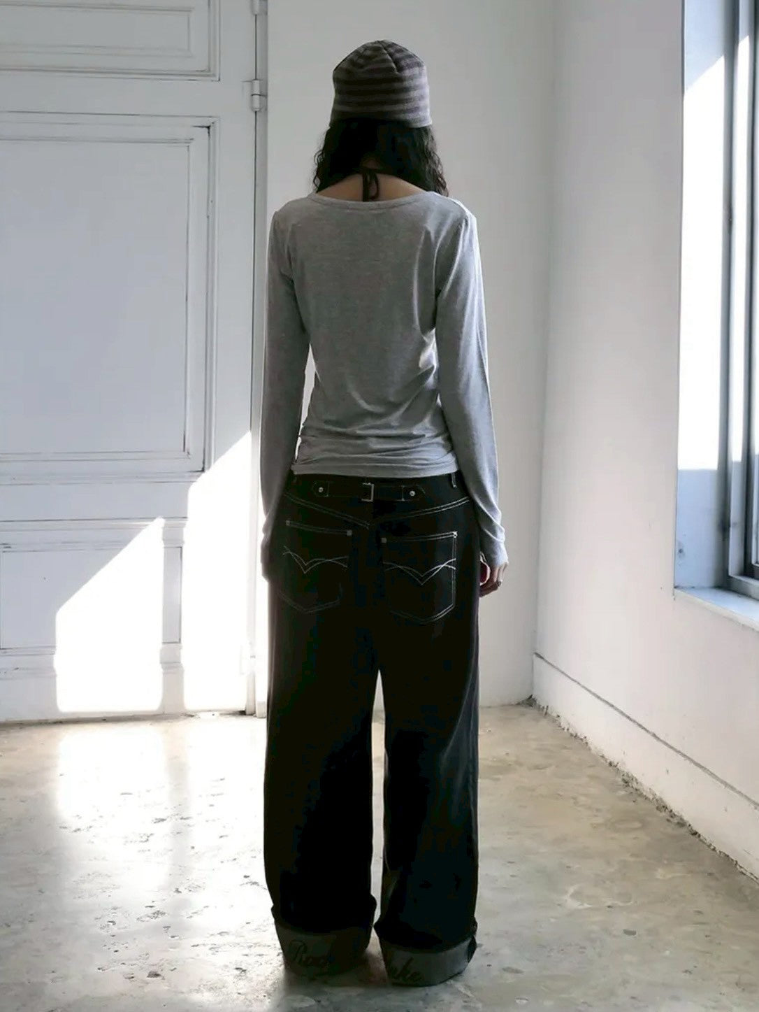 【ROCK CAKE】Classic Henly Neck Top