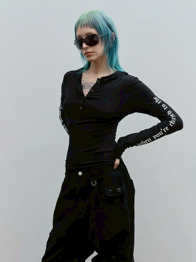 【ROCK CAKE】Sleeve Lettering Hoodie