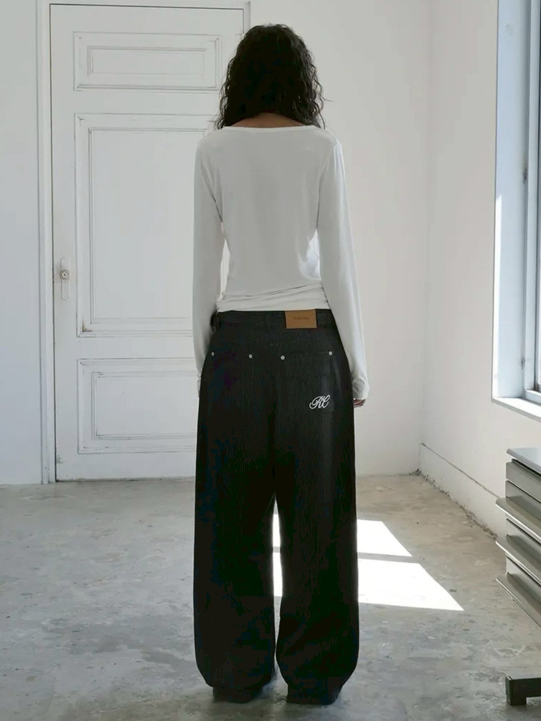 【ROCK CAKE】Classic Henly Neck Top