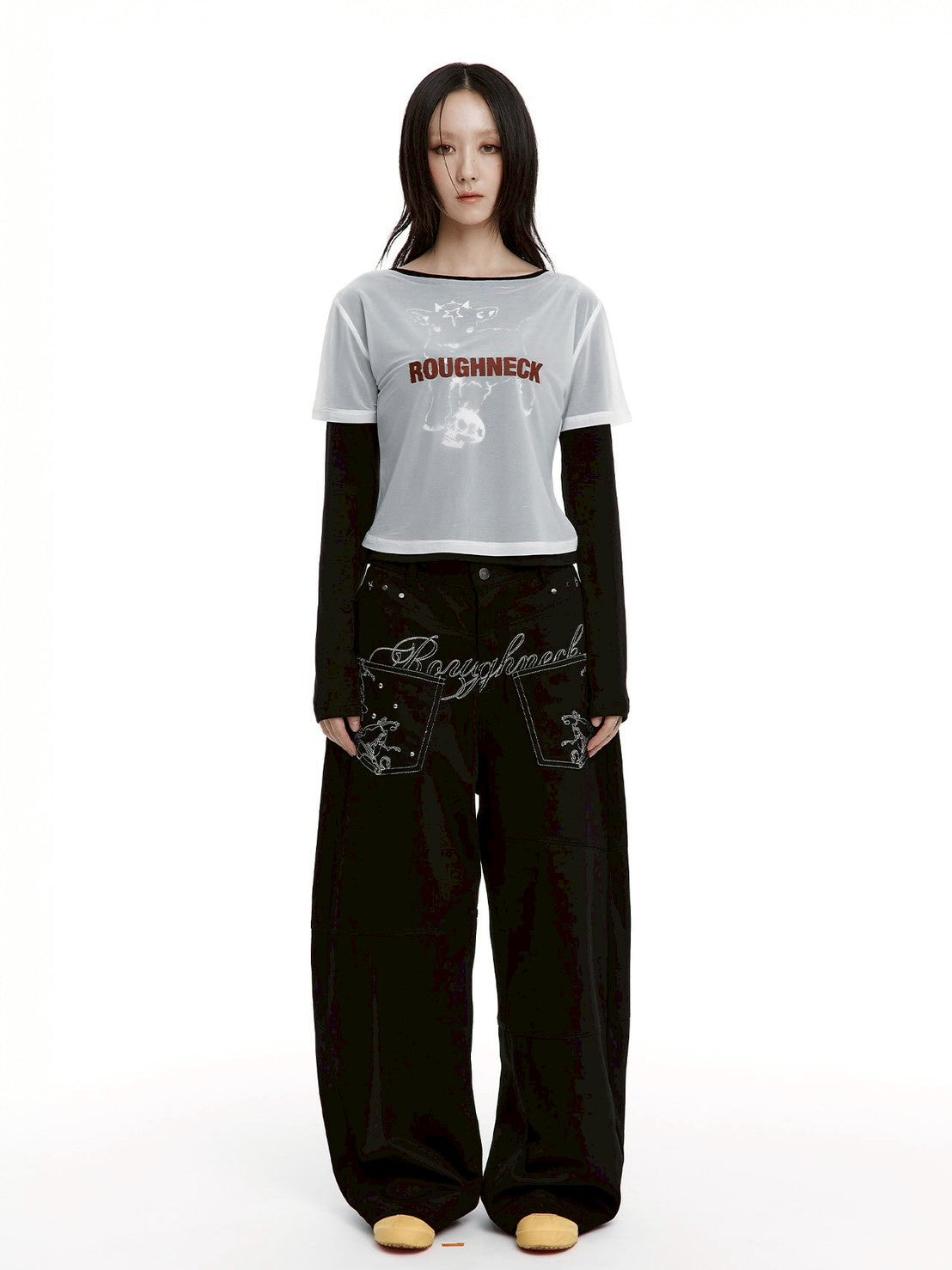 【ROUGH NECK】
Backflare Curved Pants