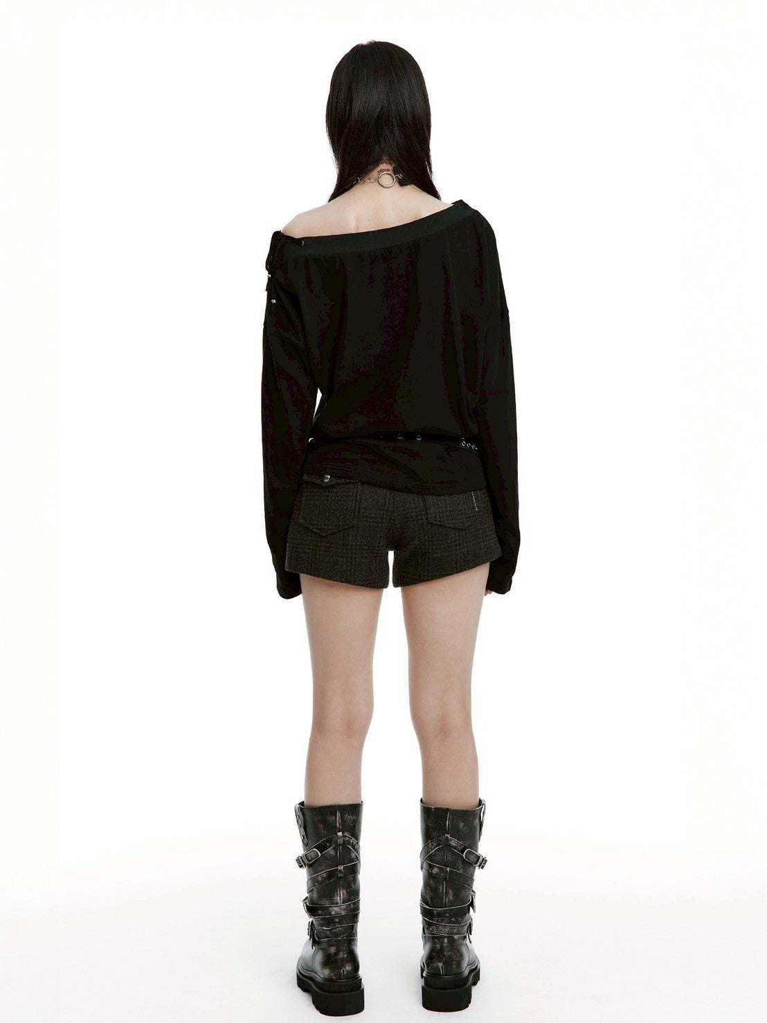 【ROUGH NECK】
Slay Off-Shoulder Top