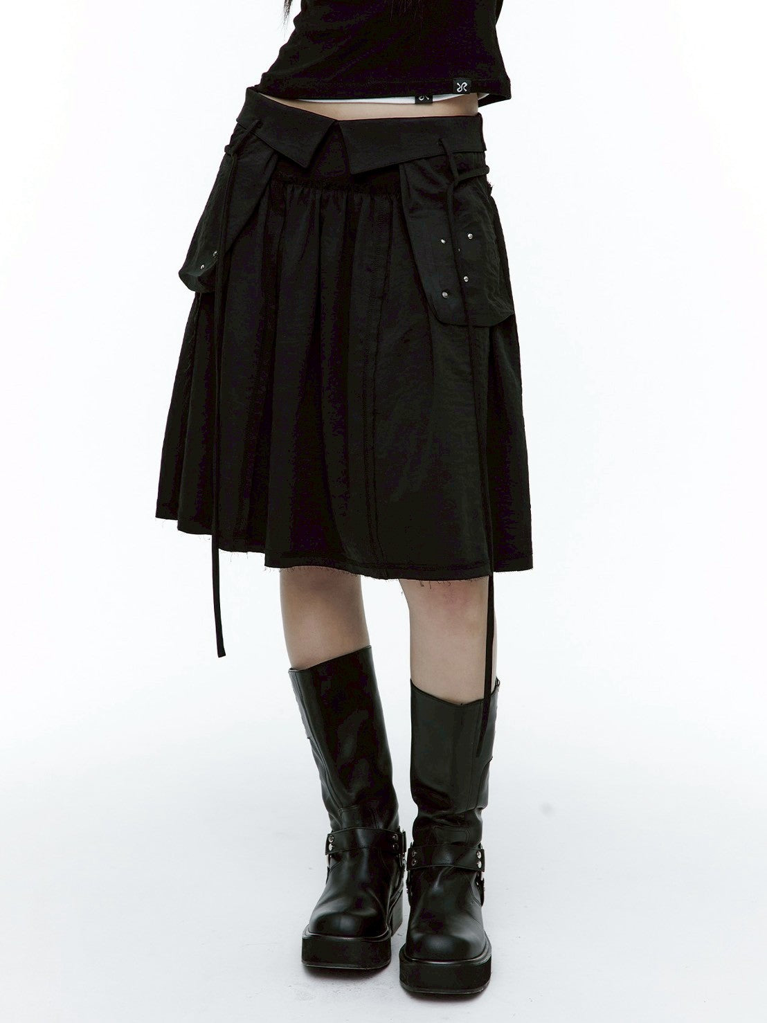 【ROUGH NECK】Out Pocket Pleated Skirt