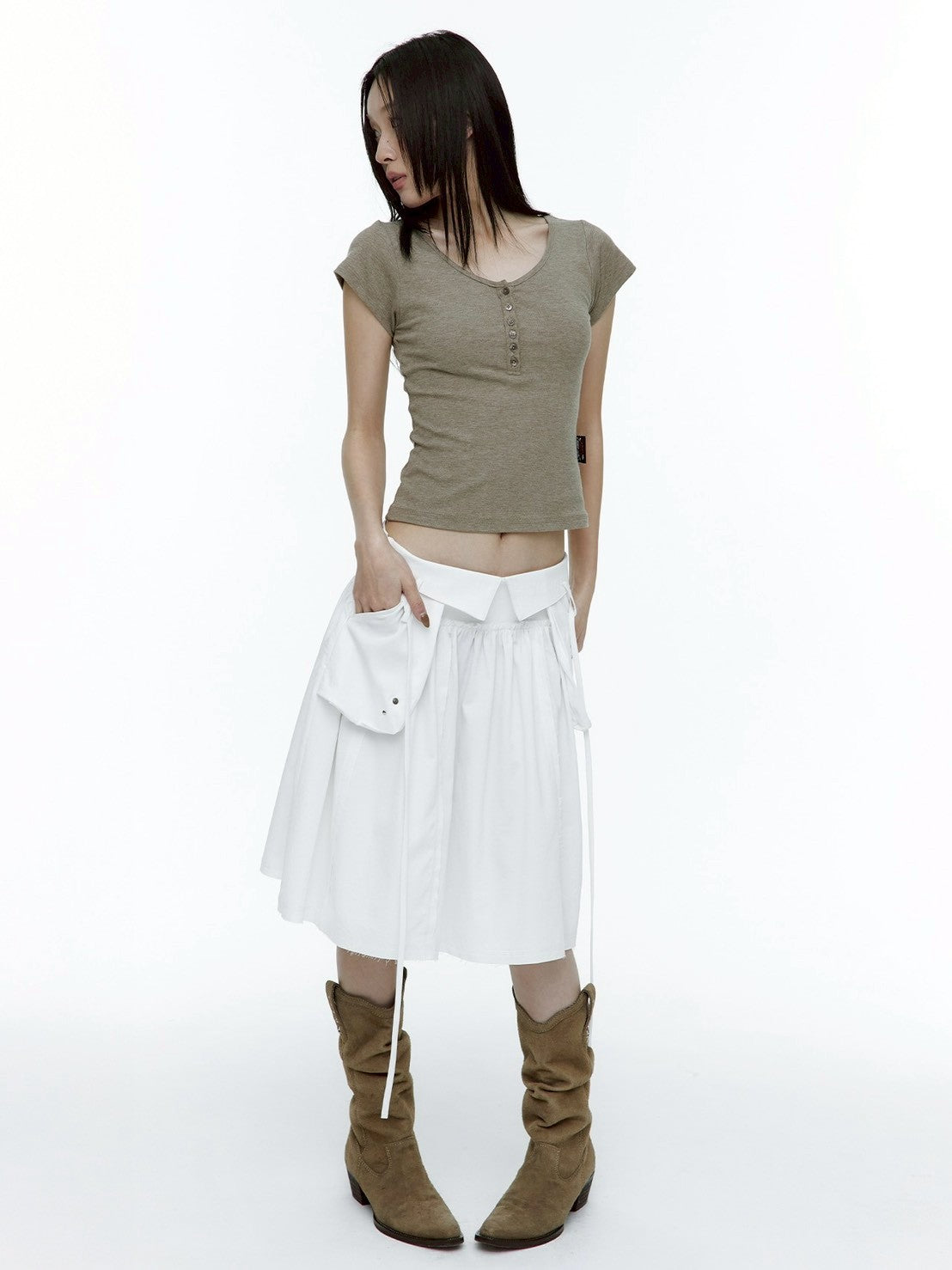 【ROUGH NECK】Out Pocket Pleated Skirt