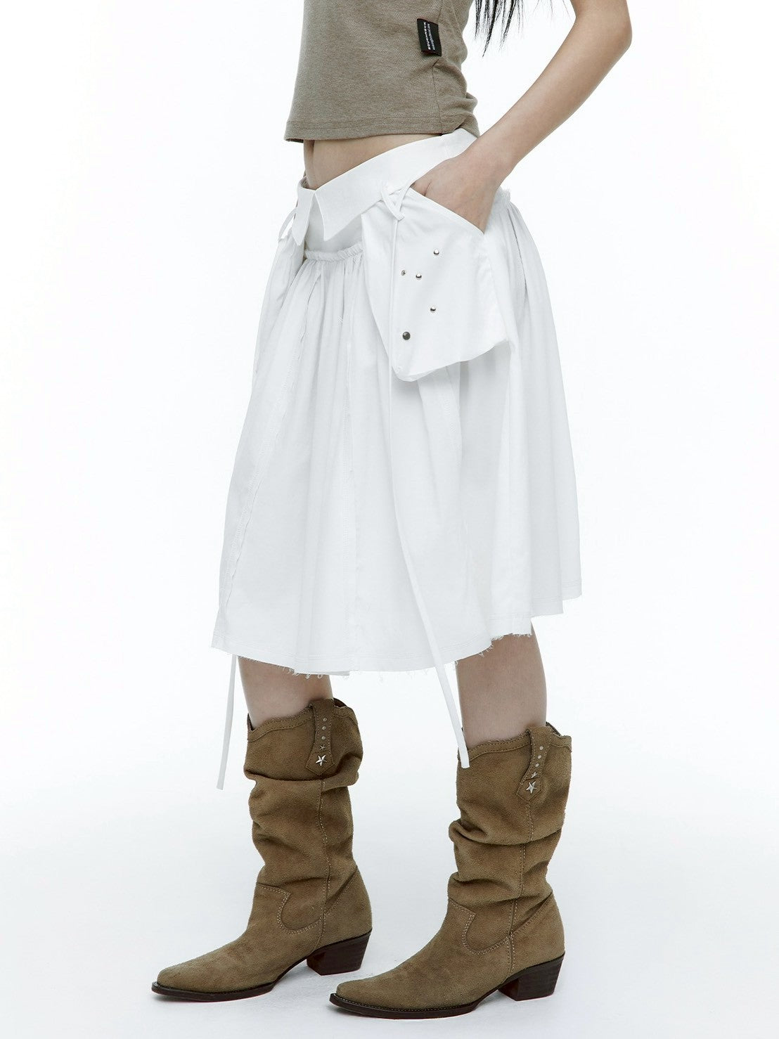 【ROUGH NECK】Out Pocket Pleated Skirt