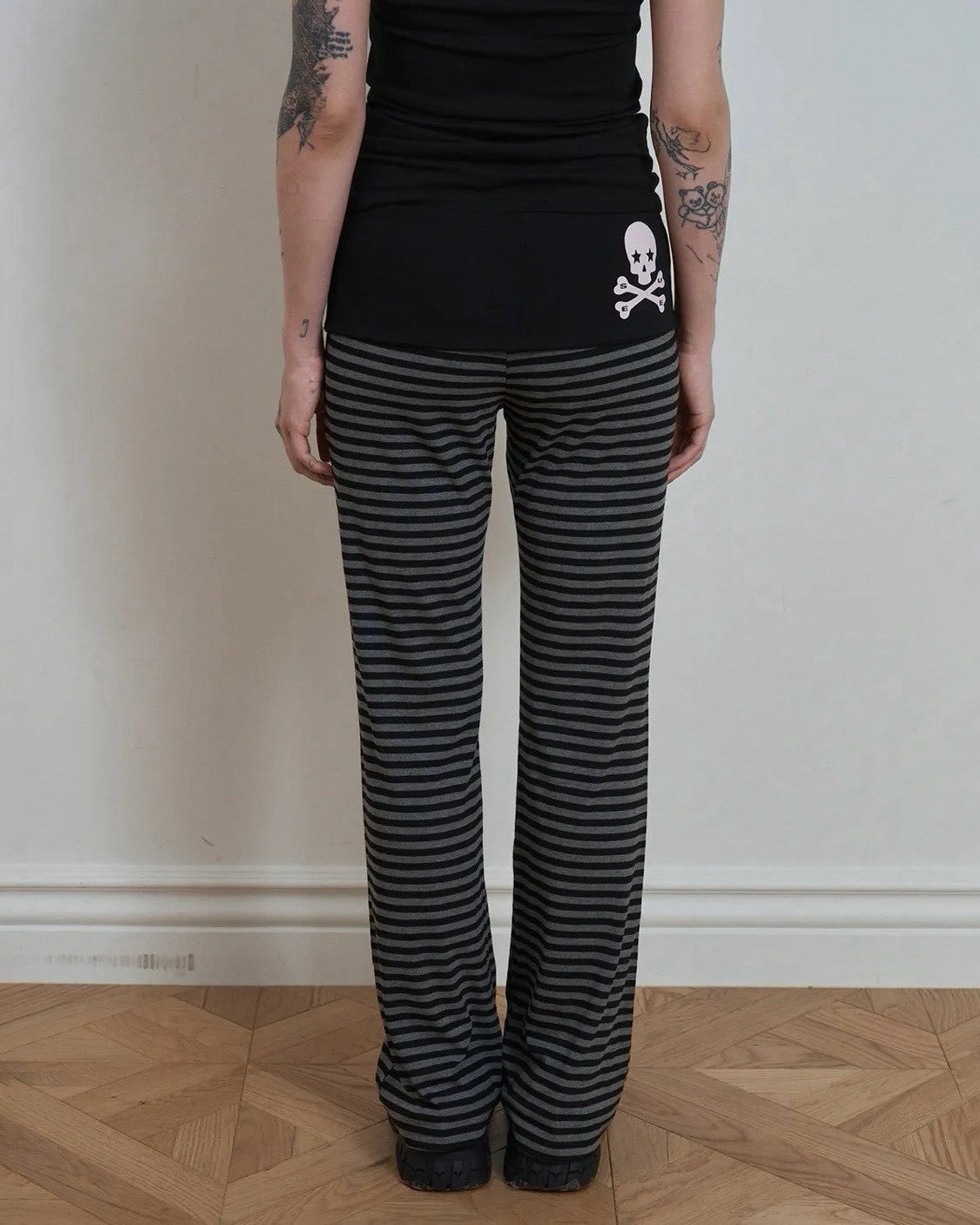 【SETUP-EXE】SKULL LOGO STRIPE FLARE PANTS