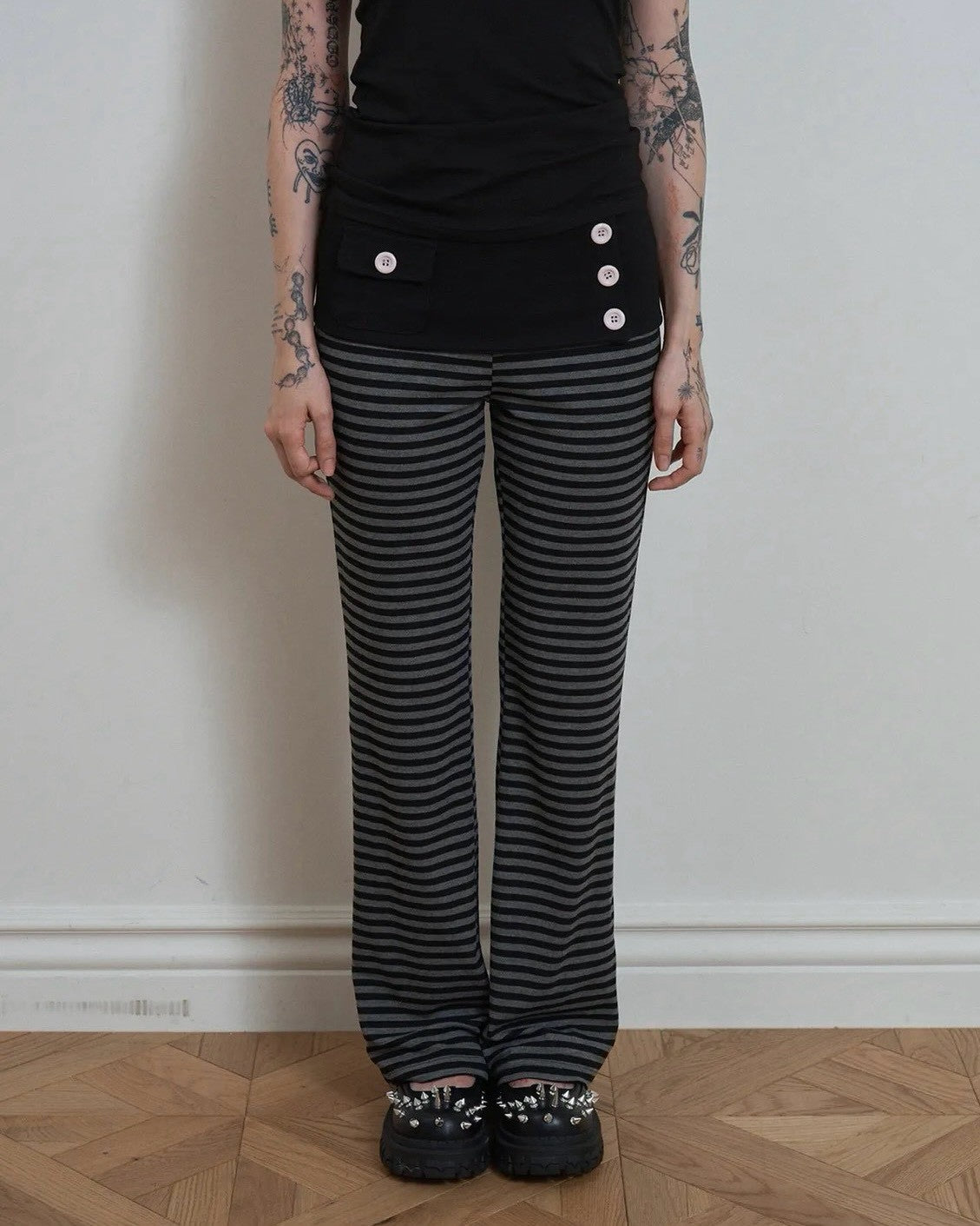 【SETUP-EXE】SKULL LOGO STRIPE FLARE PANTS