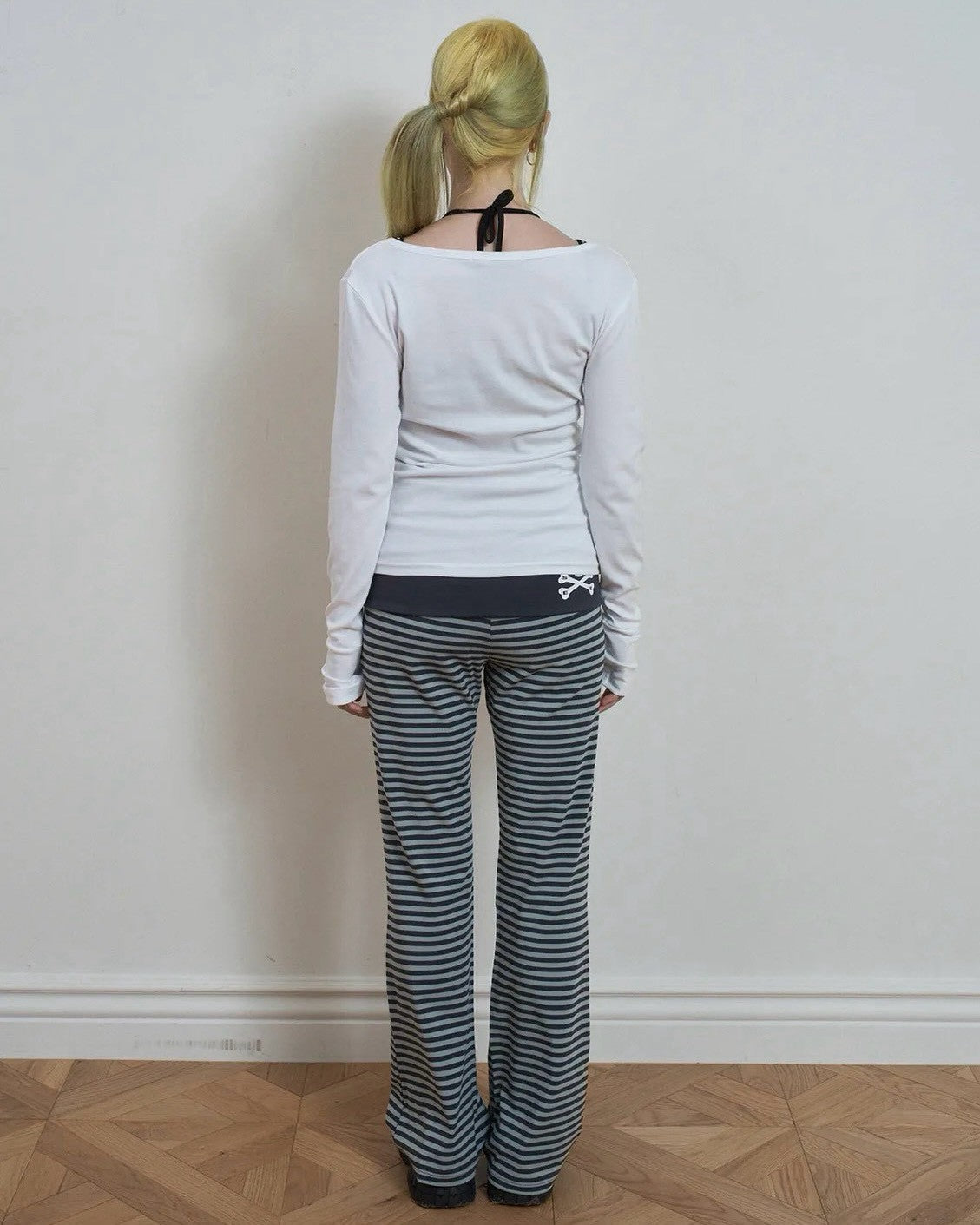 【SETUP-EXE】DEEP V-NECK BUTTON TOP
