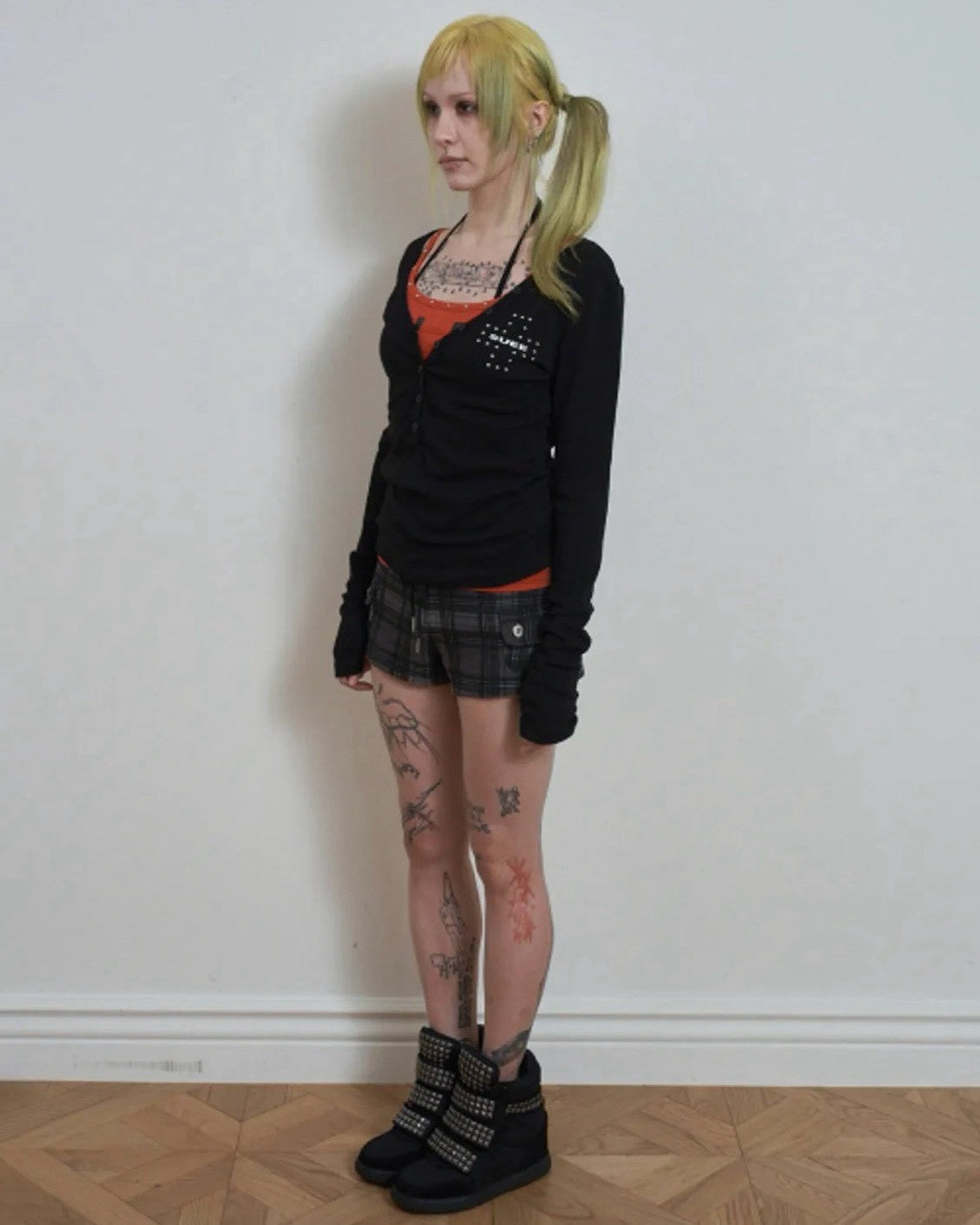 【SETUP-EXE】DEEP V-NECK BUTTON TOP