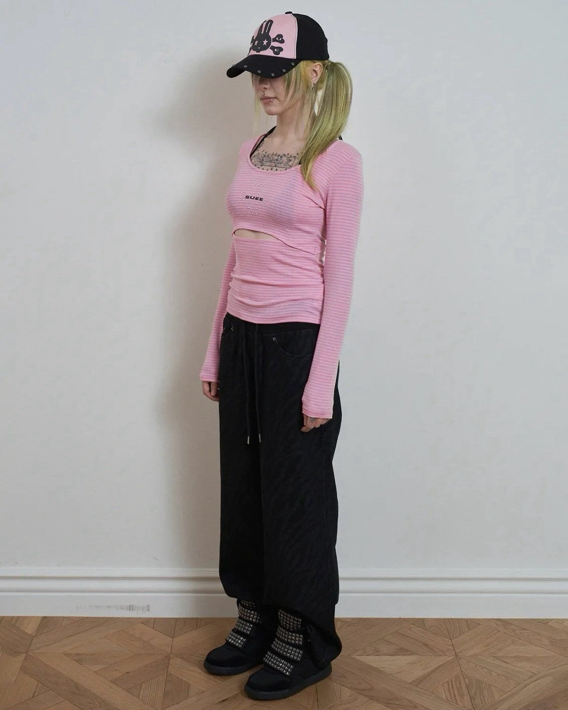 【SETUP-EXE】STRIPED U-NECK SLIT TEE