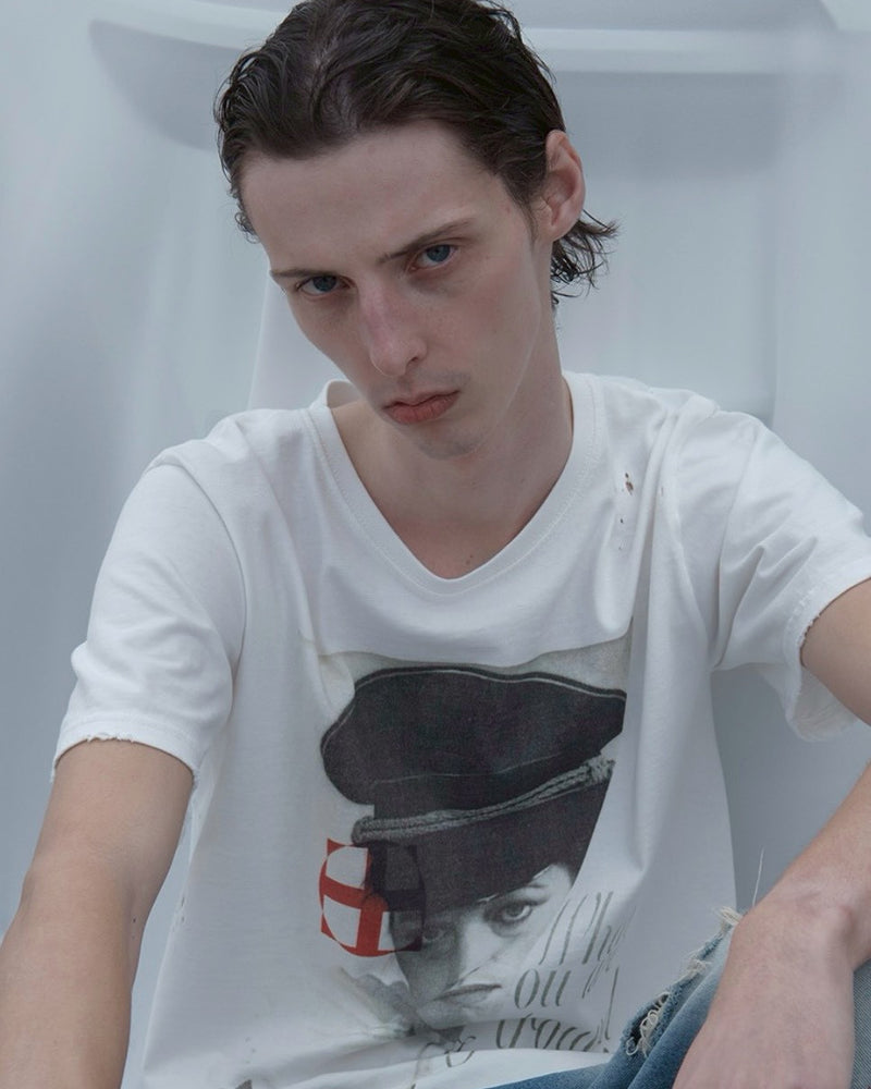 【SUNDAY OFF CLUB】The Night Porter Distressed T-Shirt