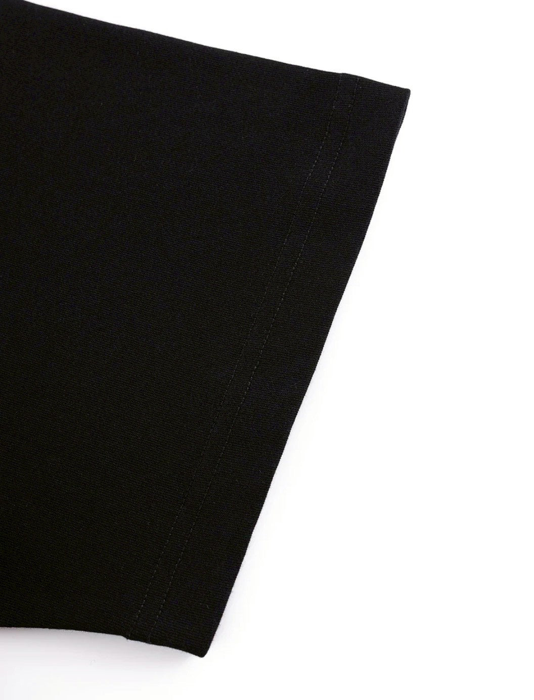 【SUPPLIER】Spray Cross Rhinestone Tee