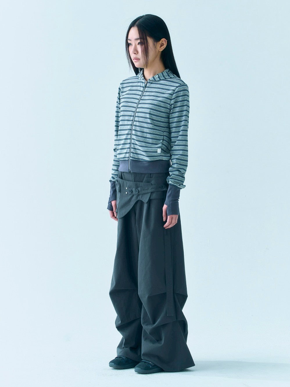 【TUOMIO】BUTTON STRIPE HOOD ZIP-UP