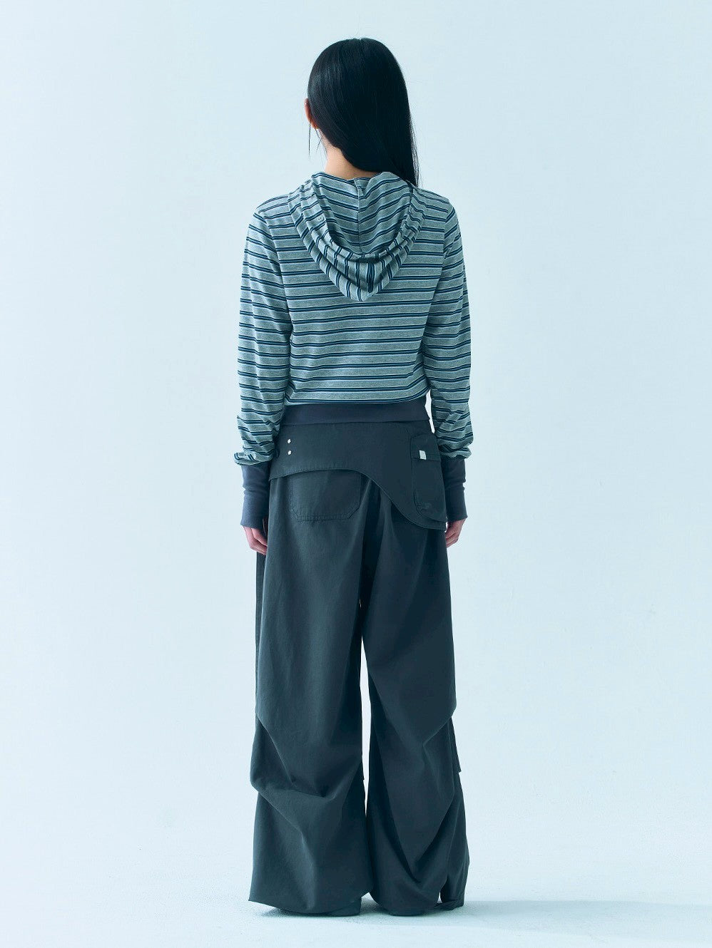 【TUOMIO】BUTTON STRIPE HOOD ZIP-UP