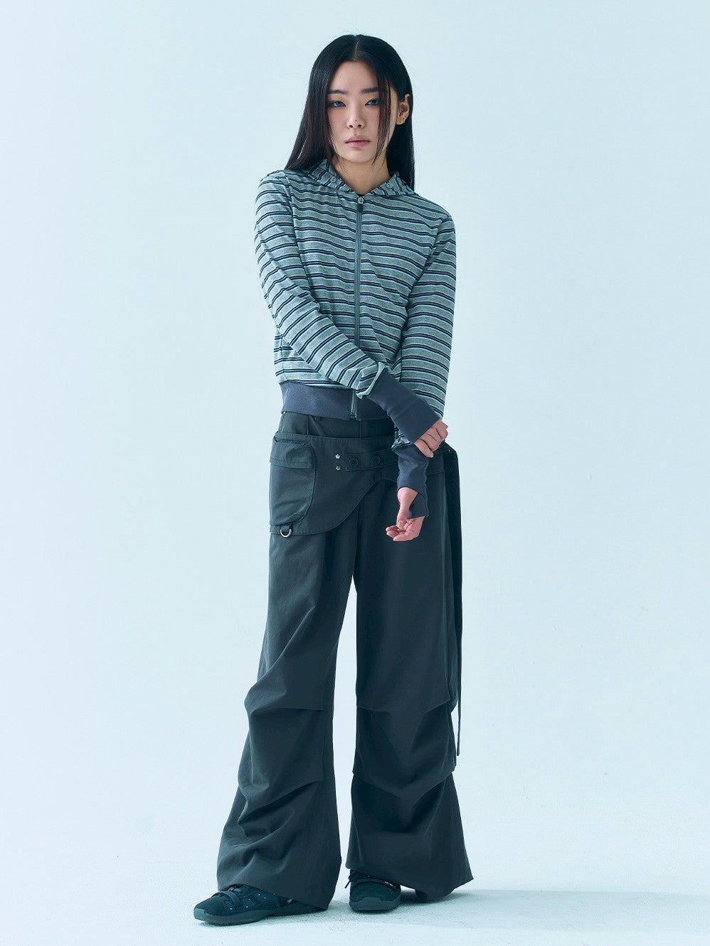 【TUOMIO】BUTTON STRIPE HOOD ZIP-UP