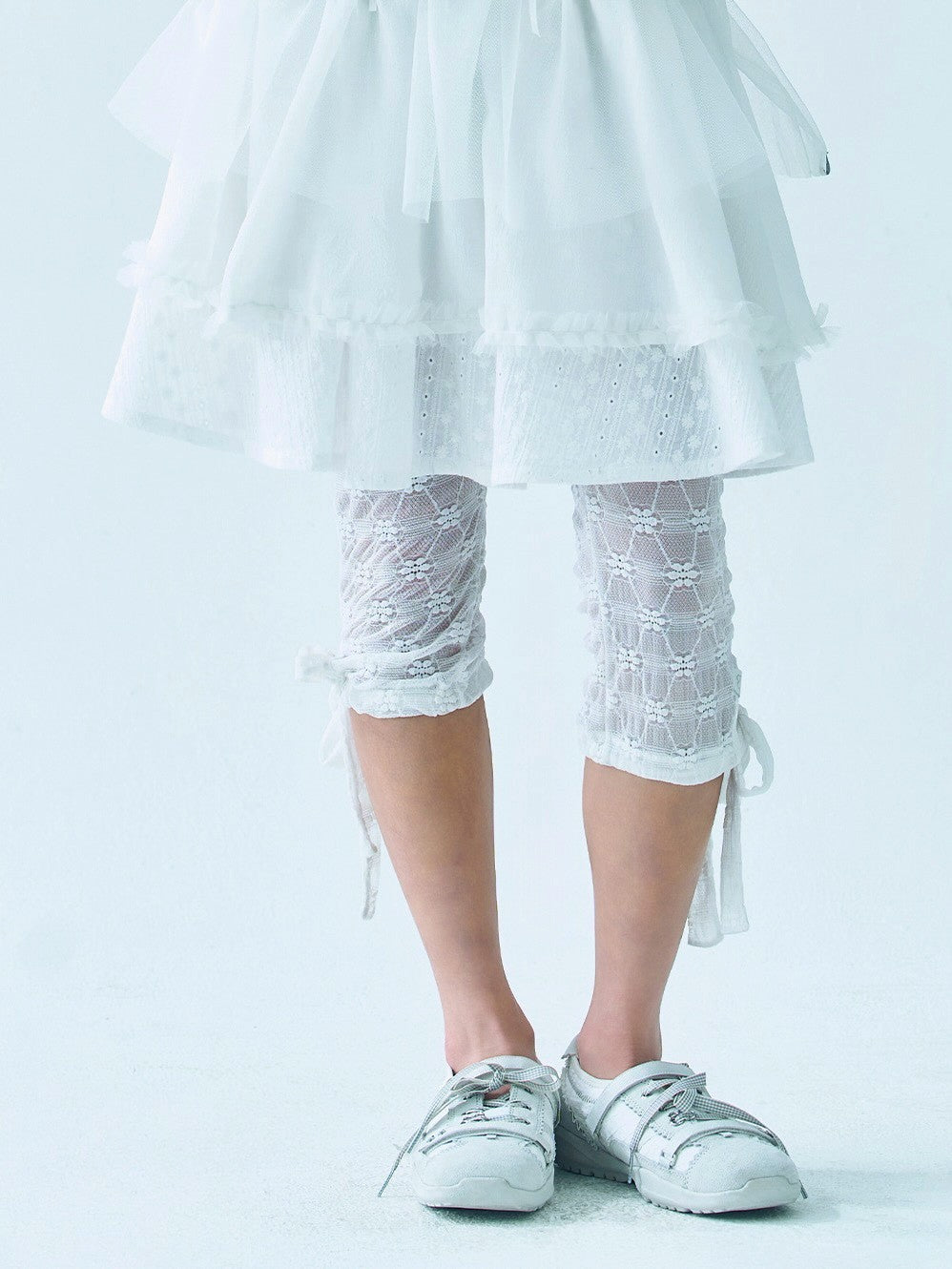 【TUOMIO】STRAPPY FLOWER LEGGINGS