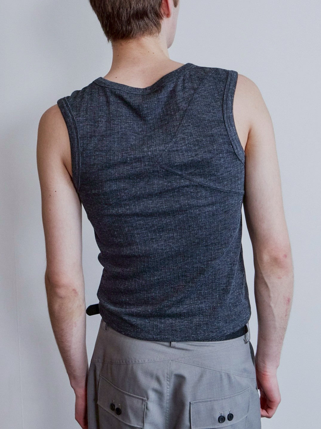 【Waviness】Fluted Ribbed Sleeveless
