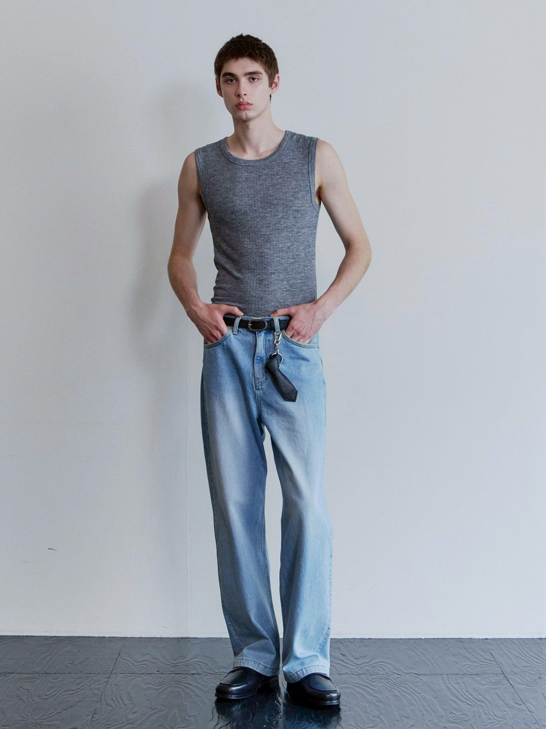 【Waviness】Fluted Ribbed Sleeveless