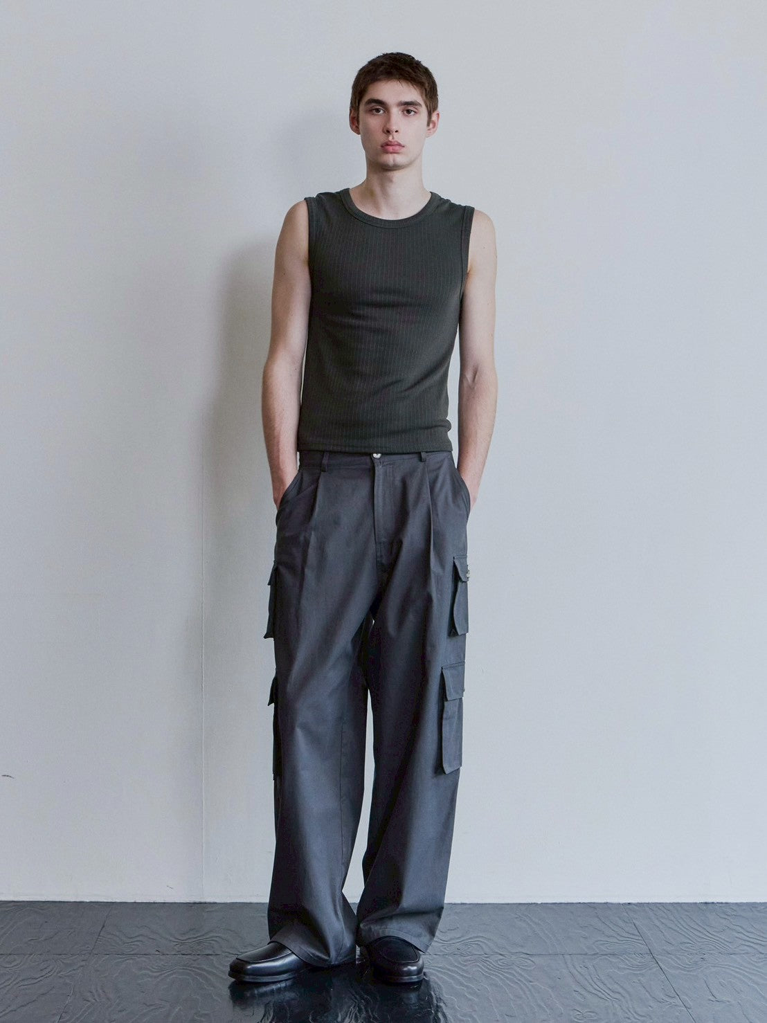 【Waviness】Fluted Ribbed Sleeveless