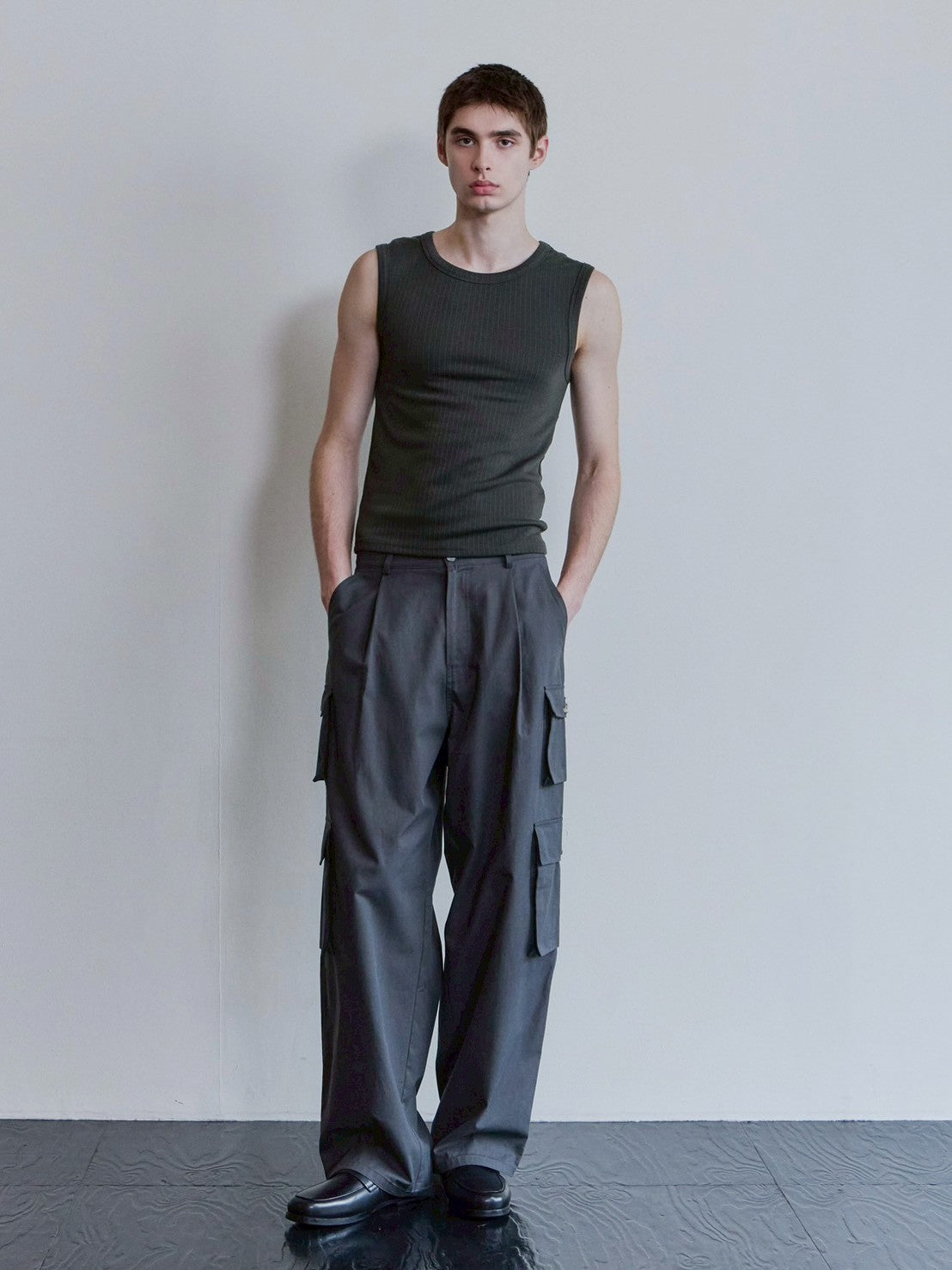 【Waviness】Fluted Ribbed Sleeveless