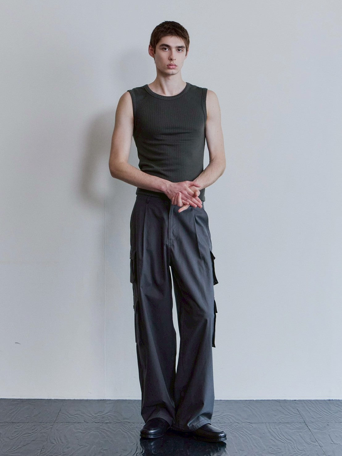 【Waviness】Fluted Ribbed Sleeveless