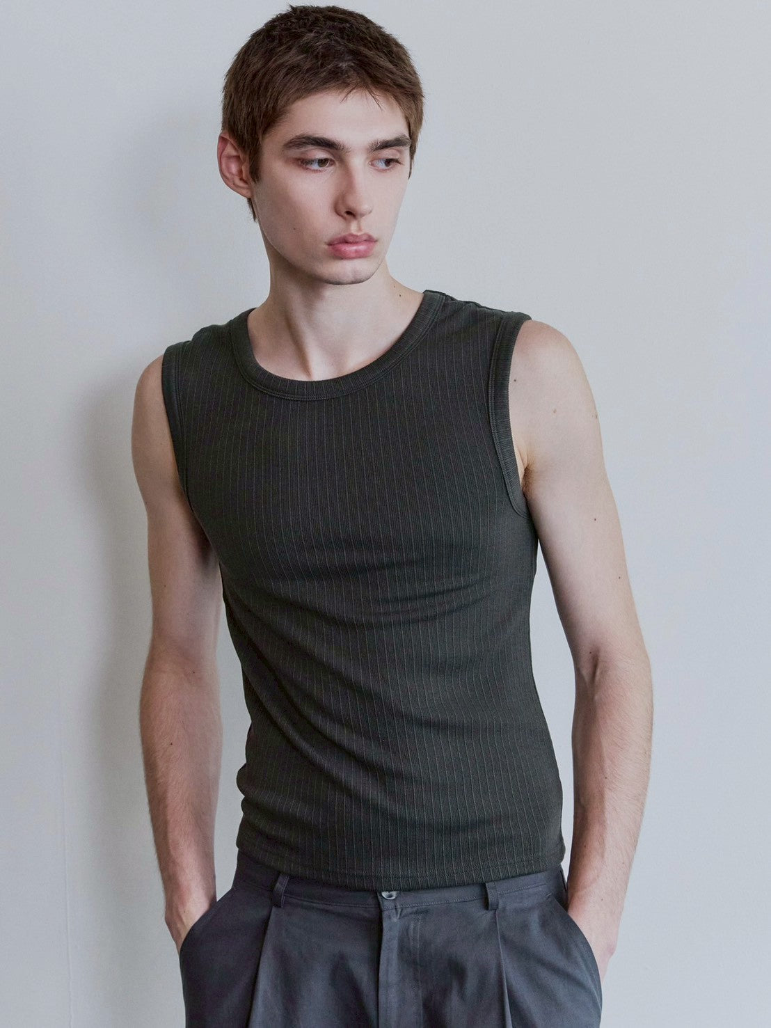 【Waviness】Fluted Ribbed Sleeveless