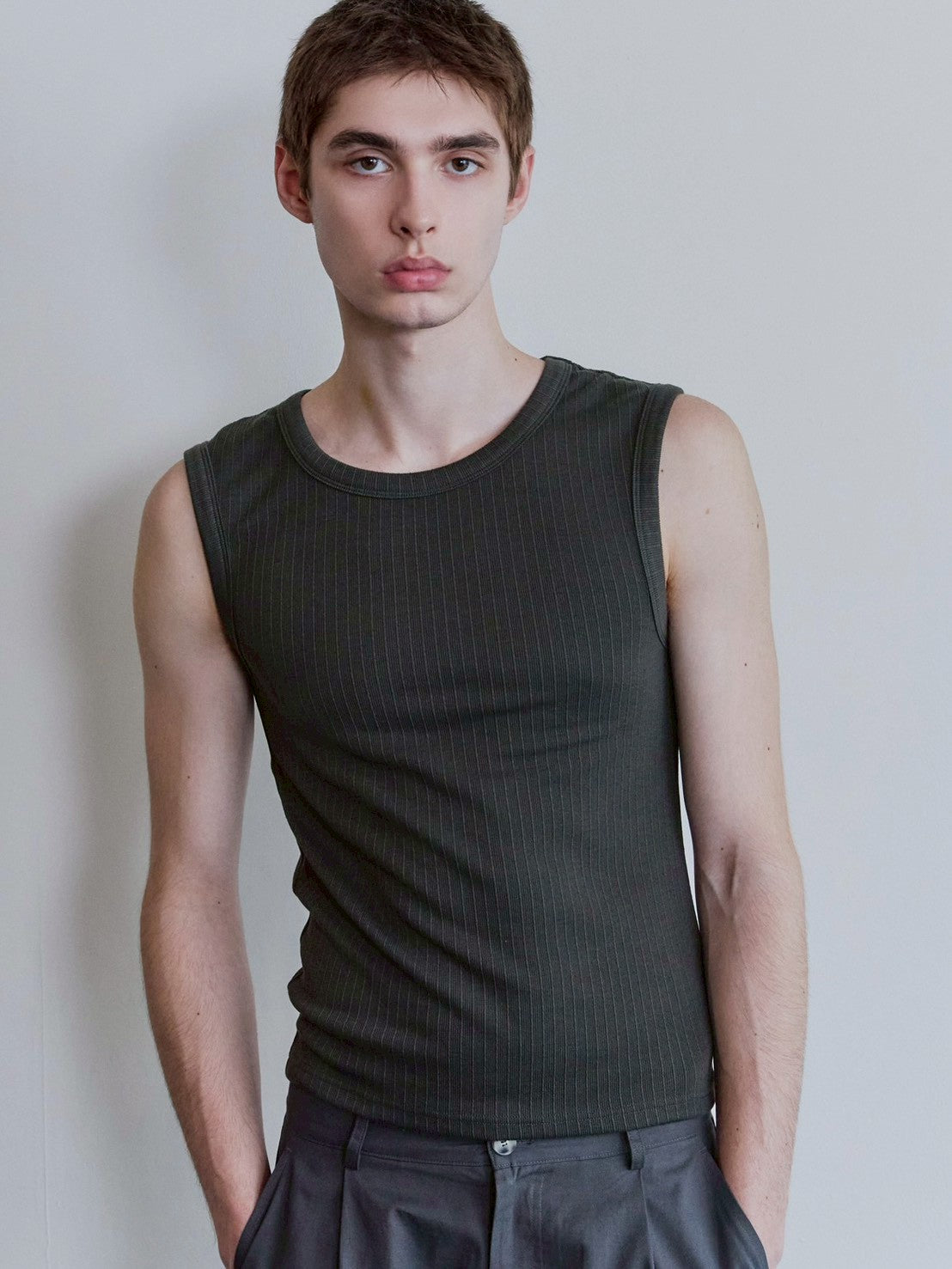 【Waviness】Fluted Ribbed Sleeveless