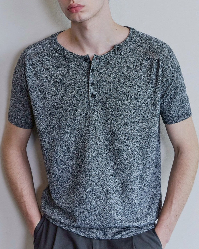 【Waviness】Saddle Line Henley-neck Half Knit