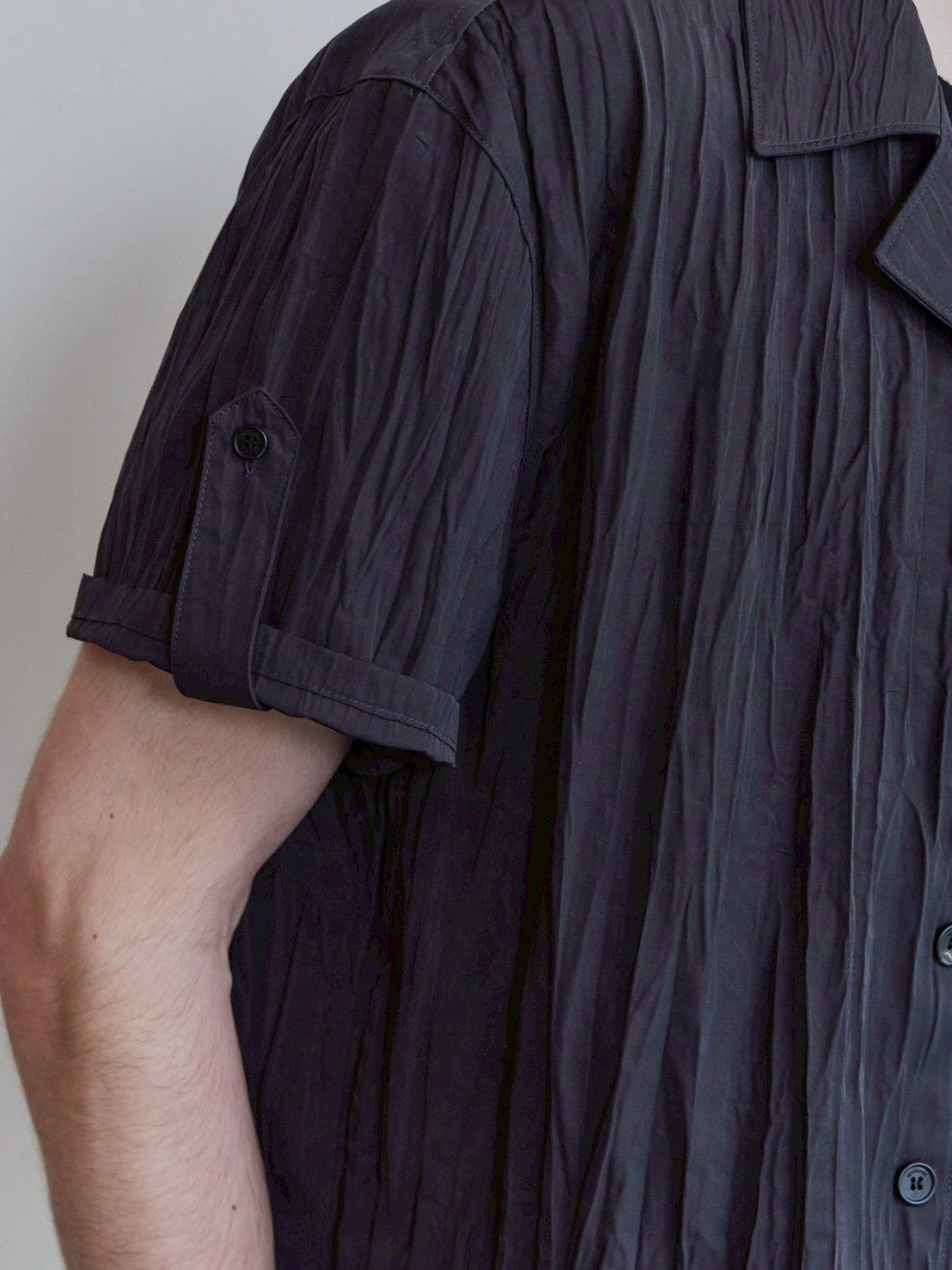 【Waviness】Creased Open Collar Half Shirt