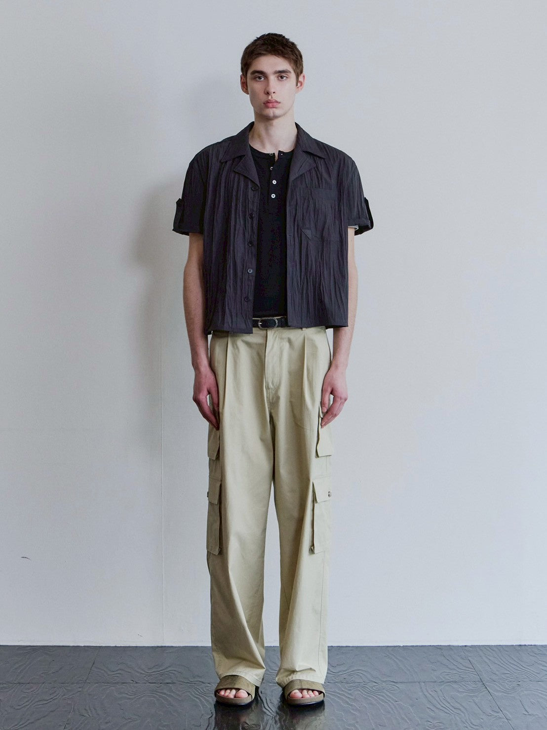【Waviness】Creased Open Collar Half Shirt