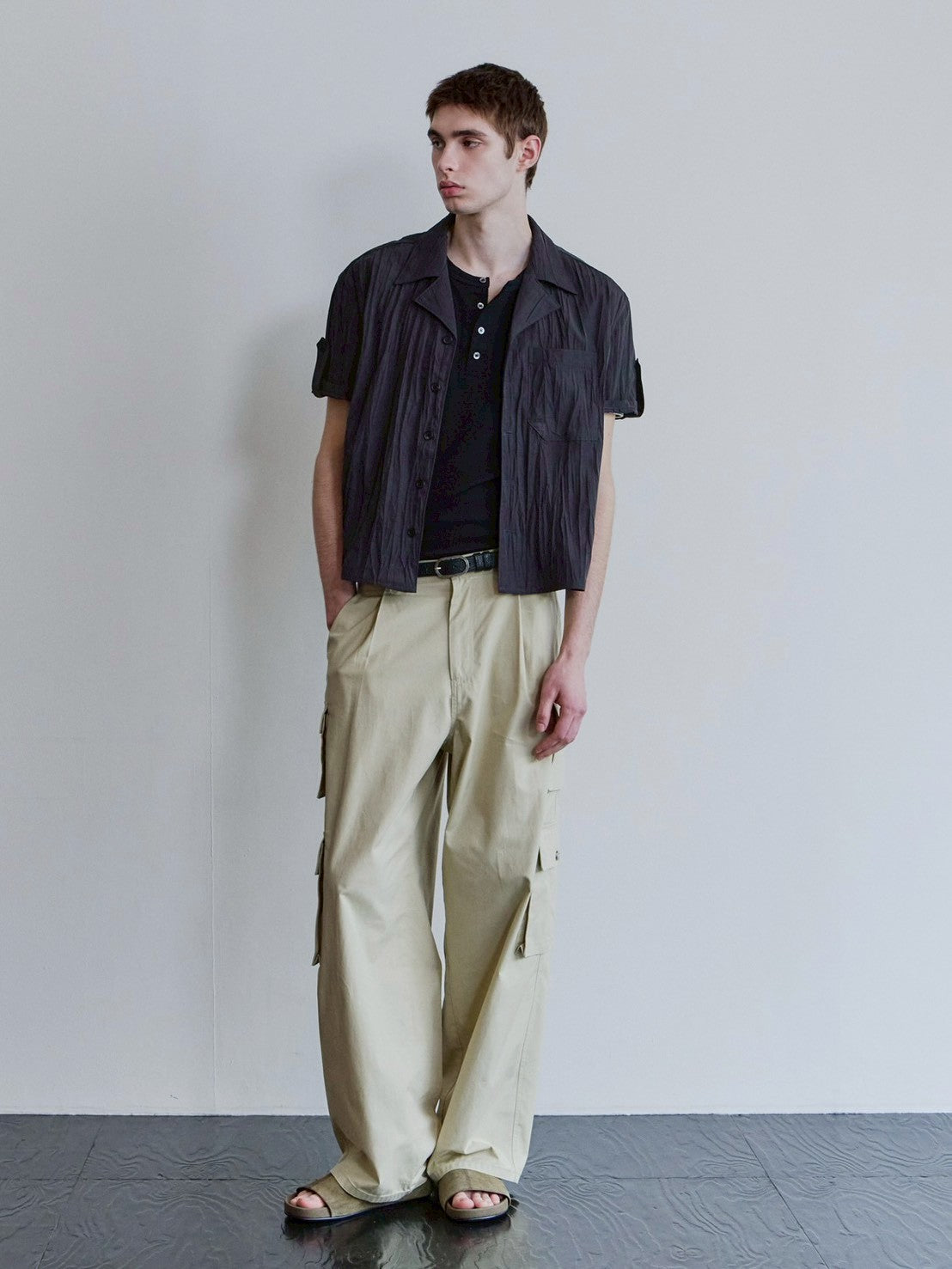【Waviness】Creased Open Collar Half Shirt